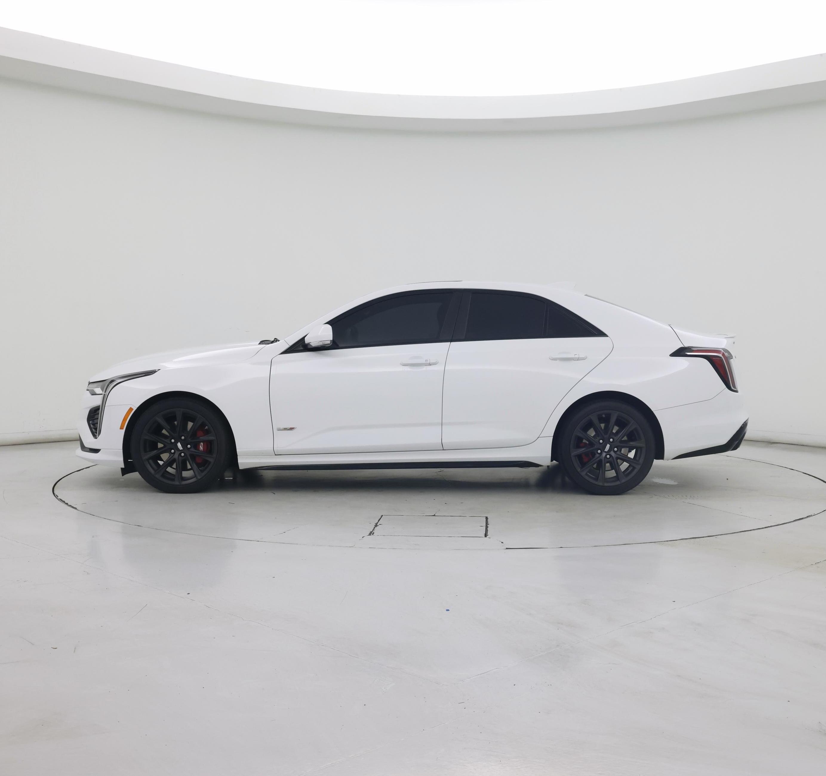 Thumbnail: 2021 Cadillac CT4 - 3