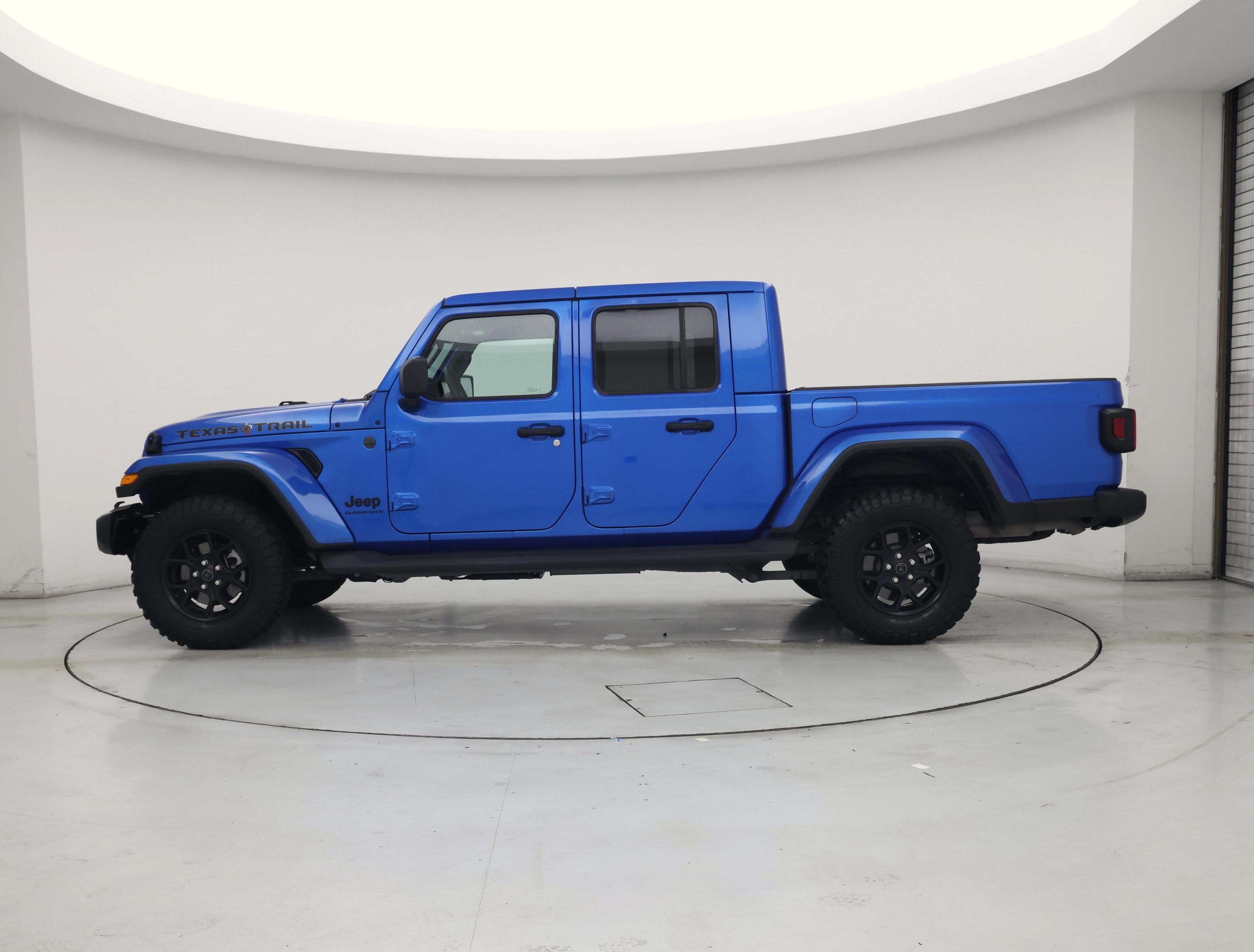 Thumbnail: 2025 Jeep Gladiator - 3