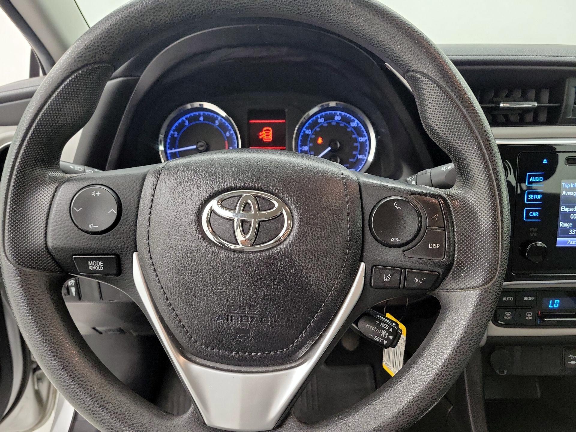 Thumbnail: 2019 Toyota Corolla - 10
