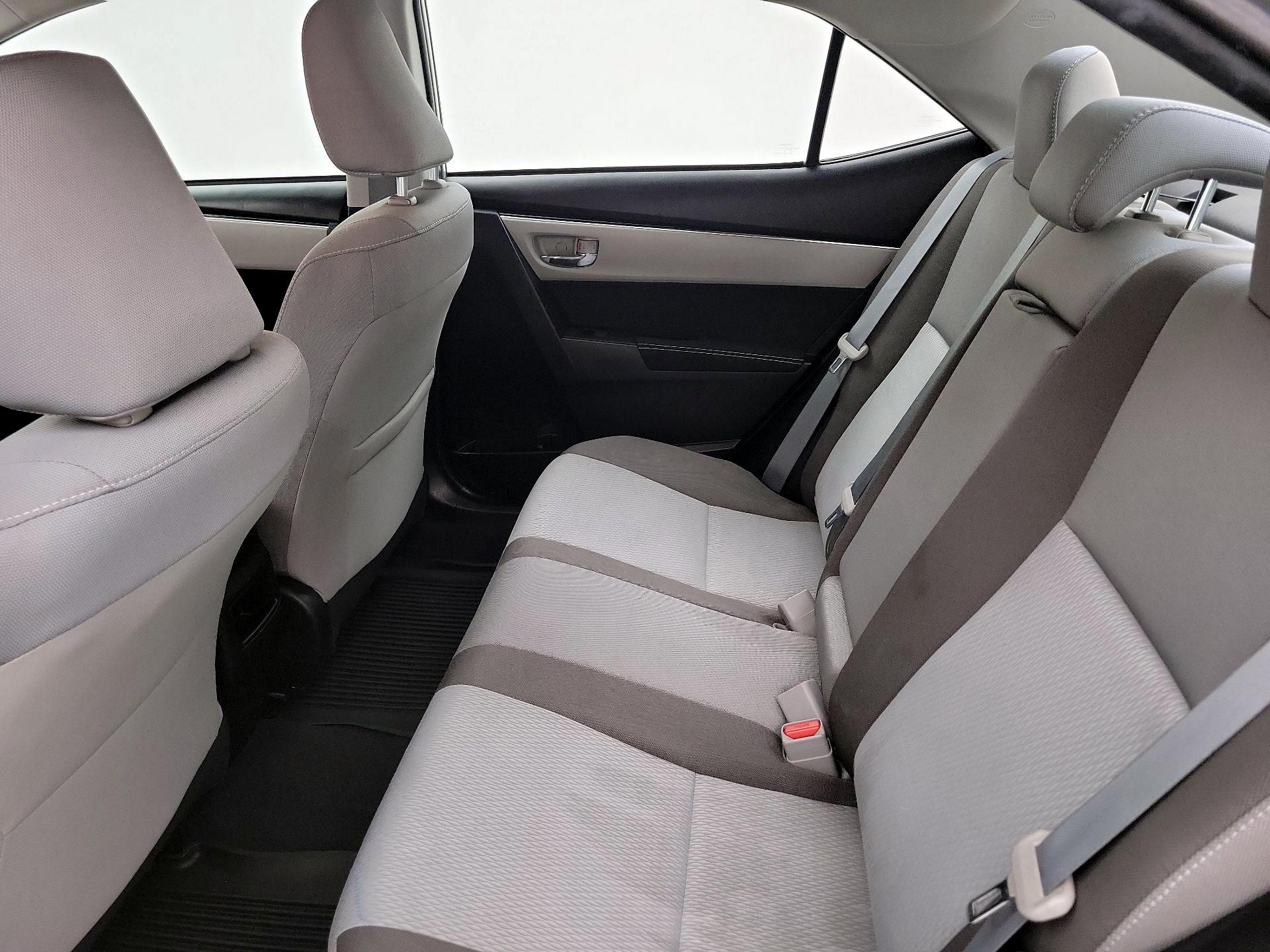 Thumbnail: 2019 Toyota Corolla - 19