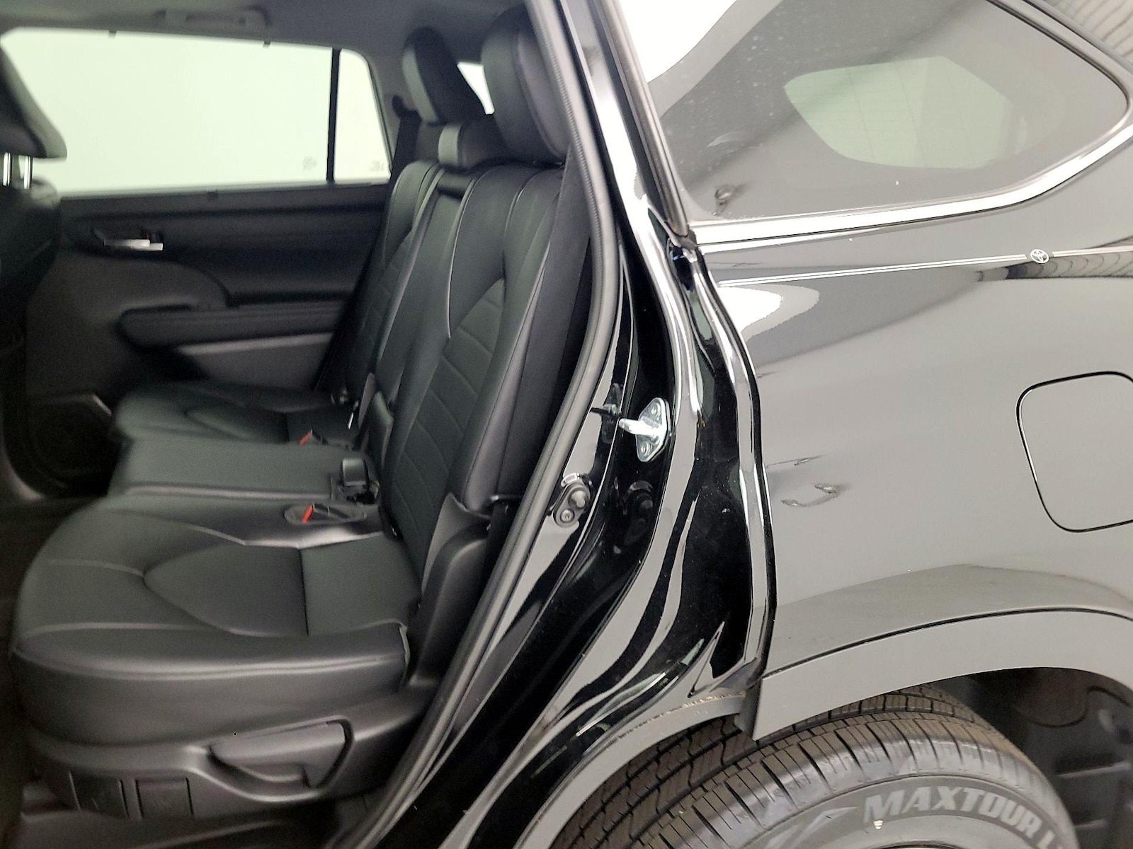 2021 Toyota Highlander XLE - Photo 22