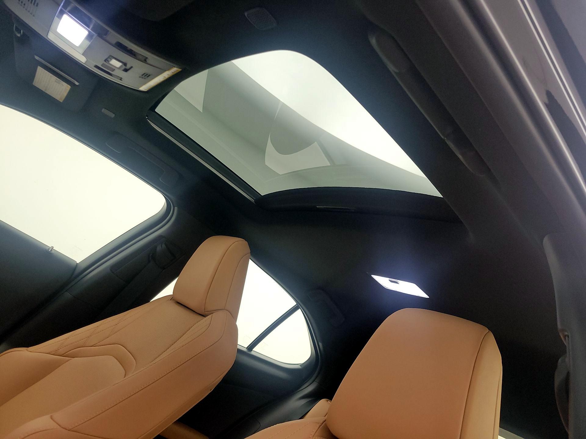Thumbnail: 2024 Lexus UX - 19