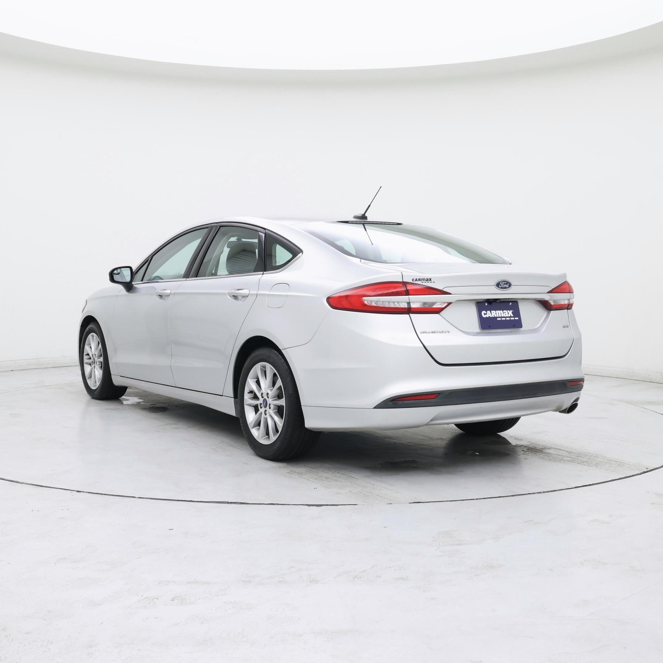 Thumbnail: 2017 Ford Fusion - 2