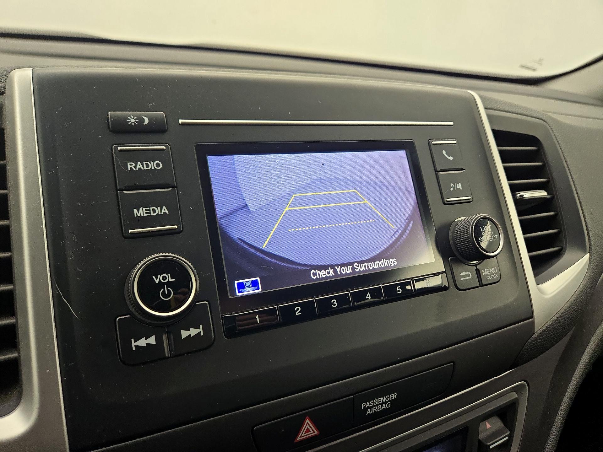 Thumbnail: 2019 Honda Ridgeline - 14