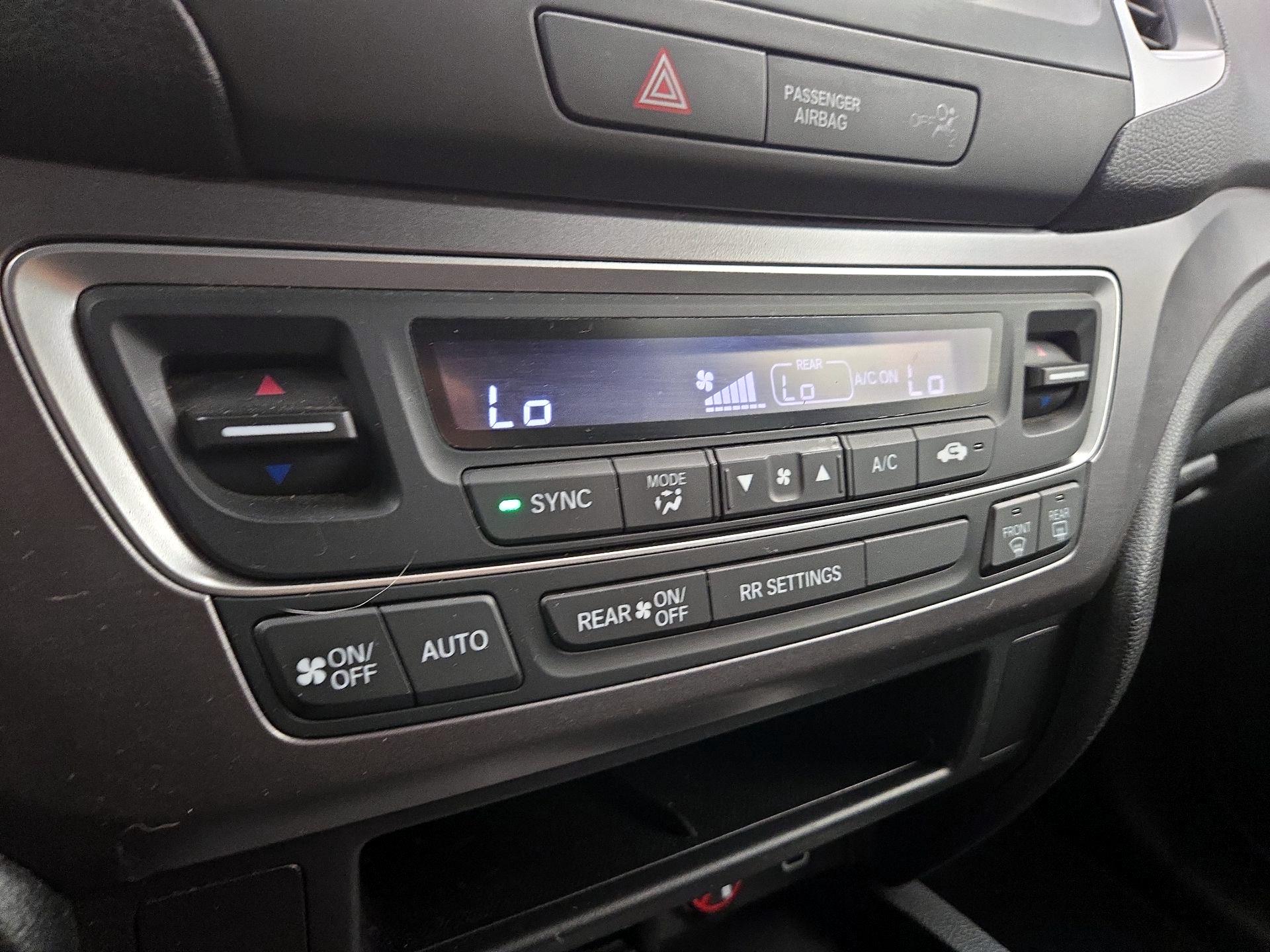 Thumbnail: 2019 Honda Ridgeline - 16