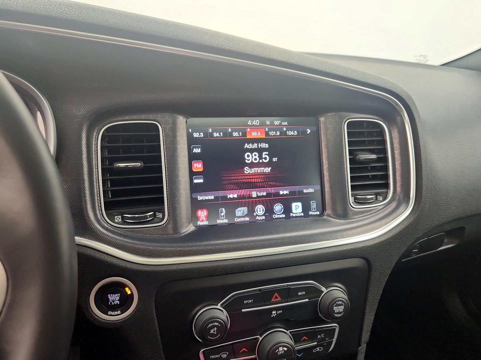 Thumbnail: 2016 Dodge Charger - 14