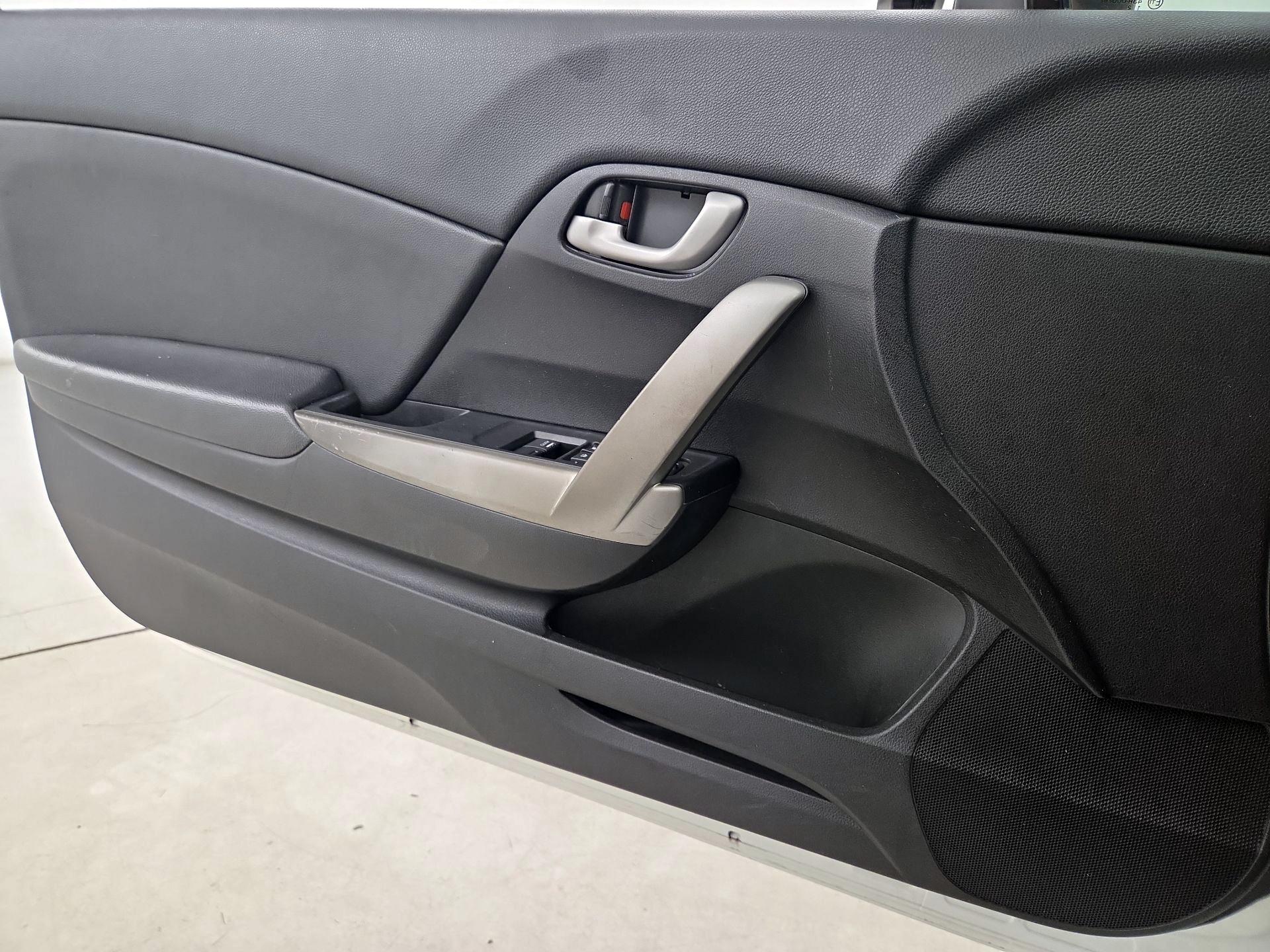 Thumbnail: 2014 Honda Civic - 12