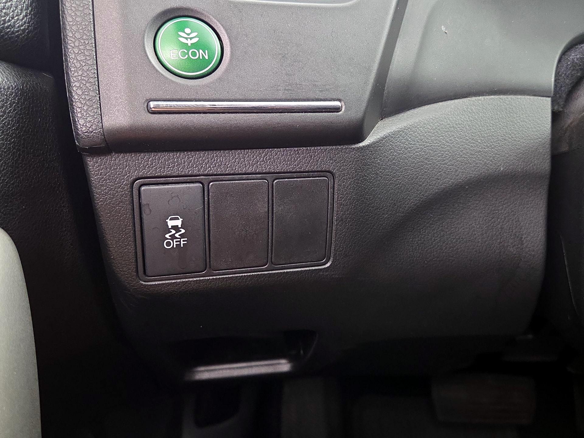 Thumbnail: 2014 Honda Civic - 13