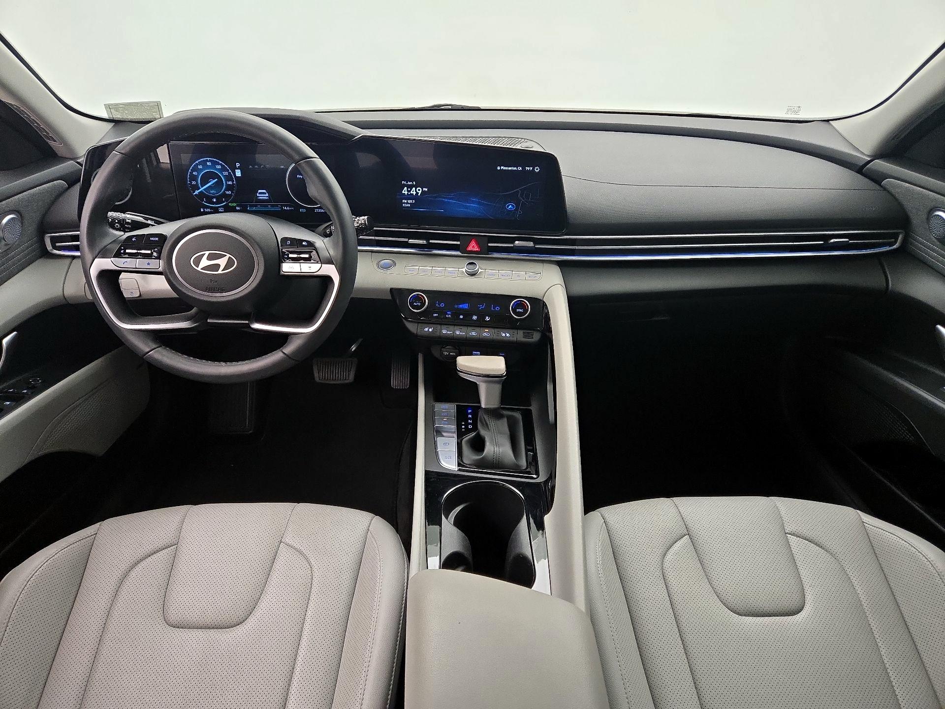 Thumbnail: 2024 Hyundai Elantra - 9
