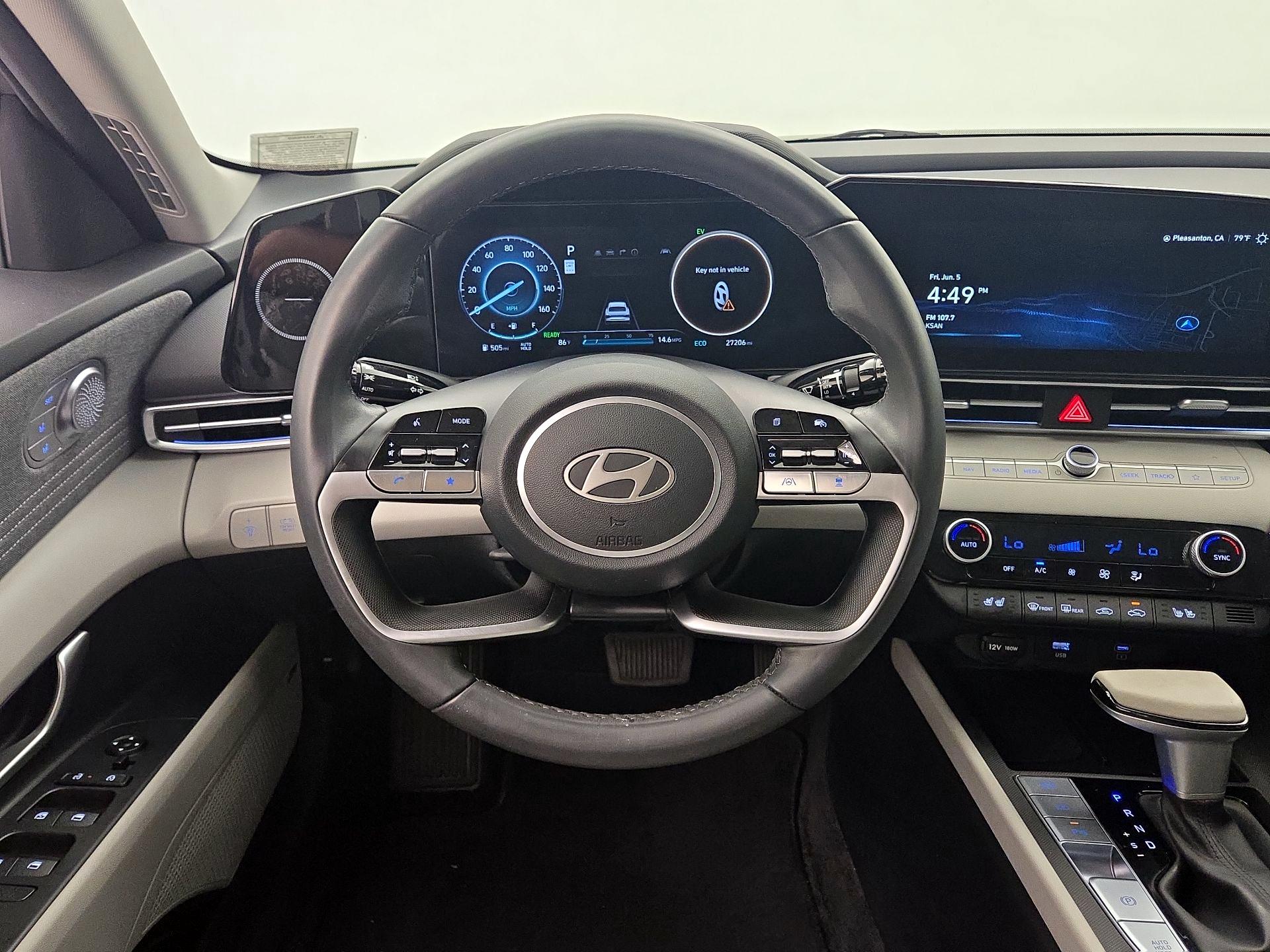 Thumbnail: 2024 Hyundai Elantra - 10
