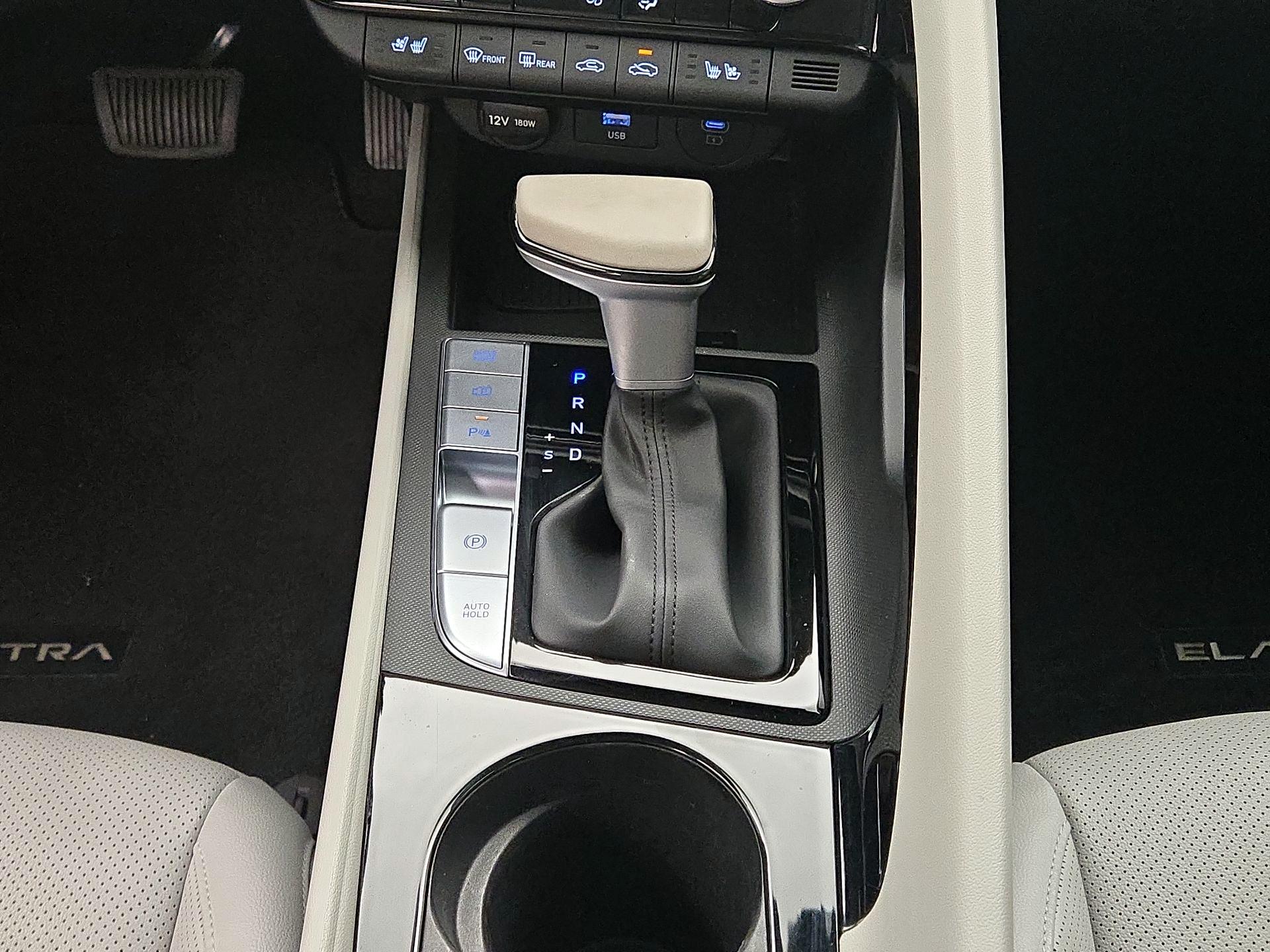 Thumbnail: 2024 Hyundai Elantra - 16