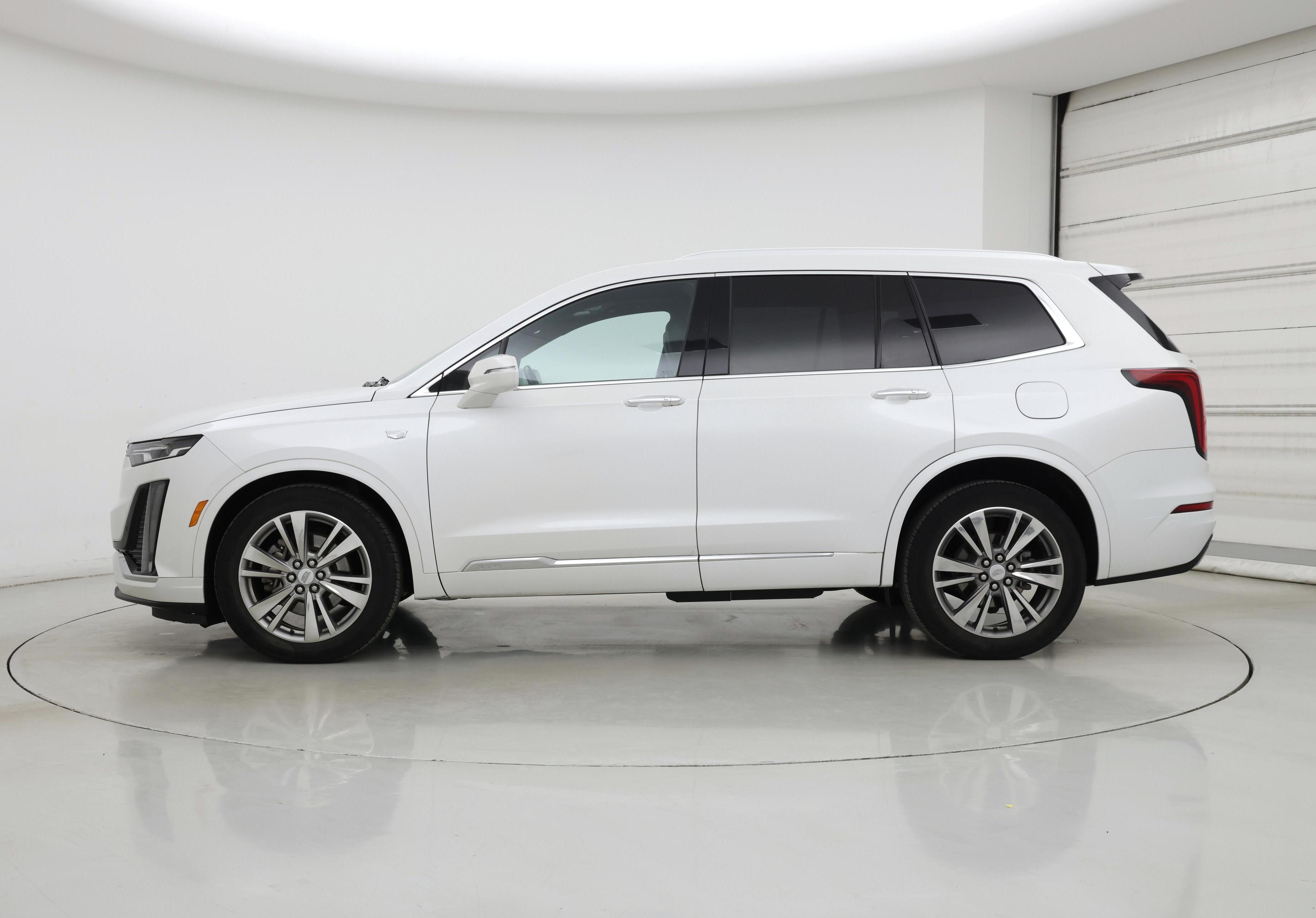 Thumbnail: 2020 Cadillac XT6 - 3