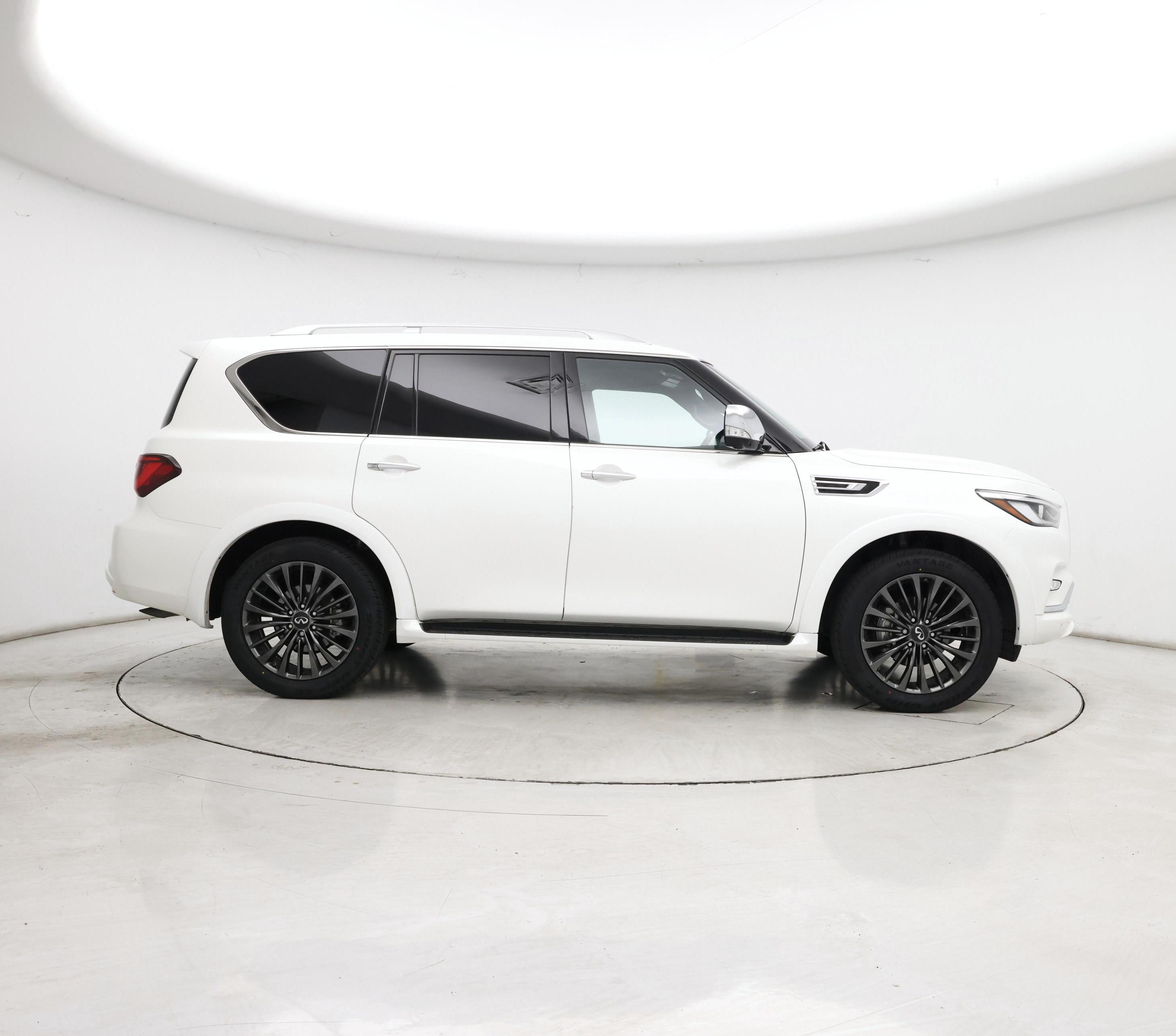 Thumbnail: 2023 INFINITI QX80 - 7