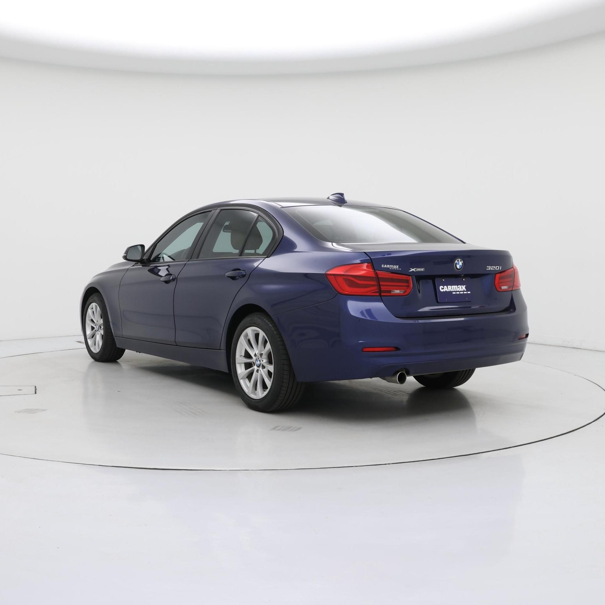 Thumbnail: 2018 BMW 3 Series - 2