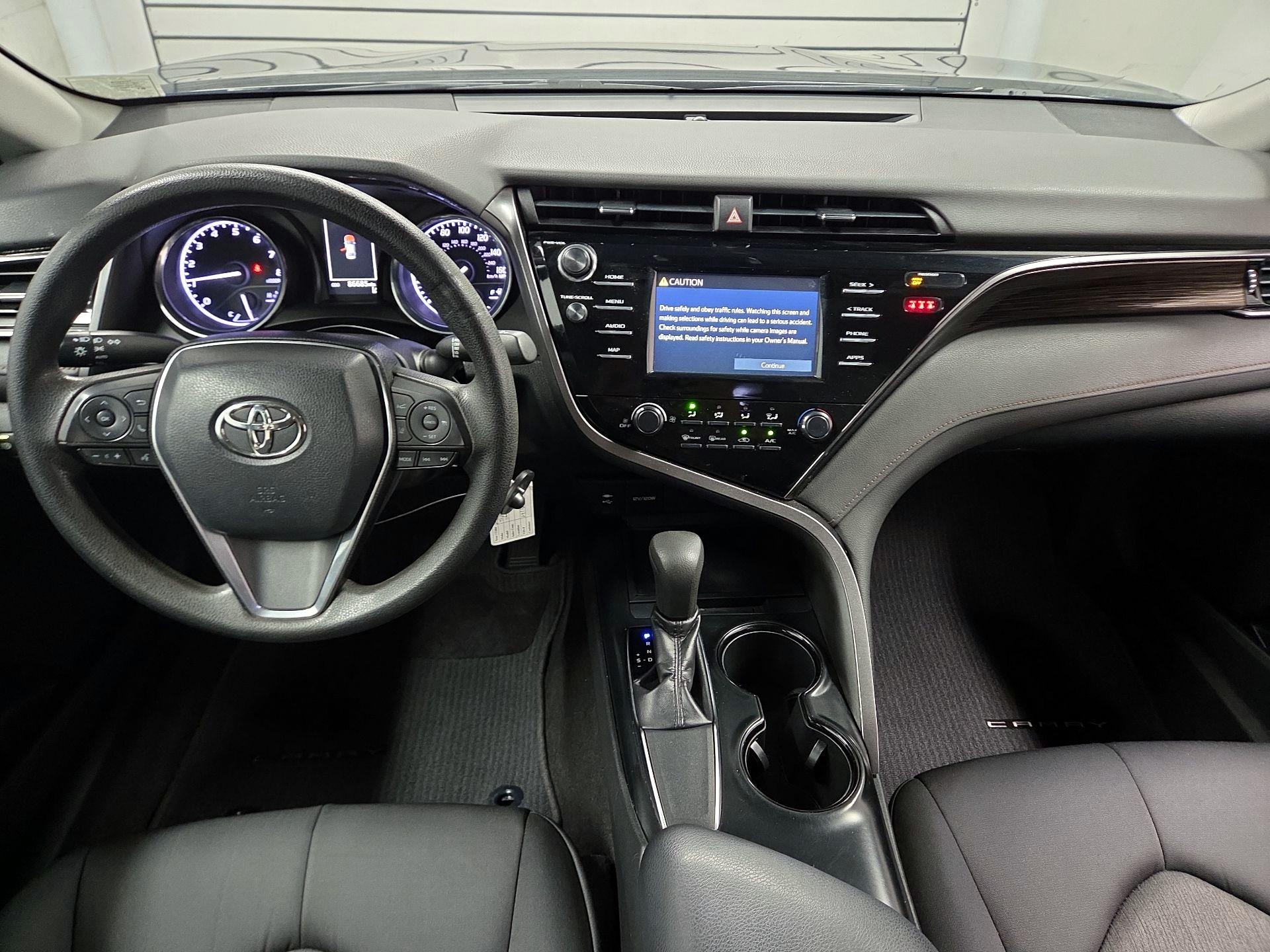 Thumbnail: 2019 Toyota Camry - 9