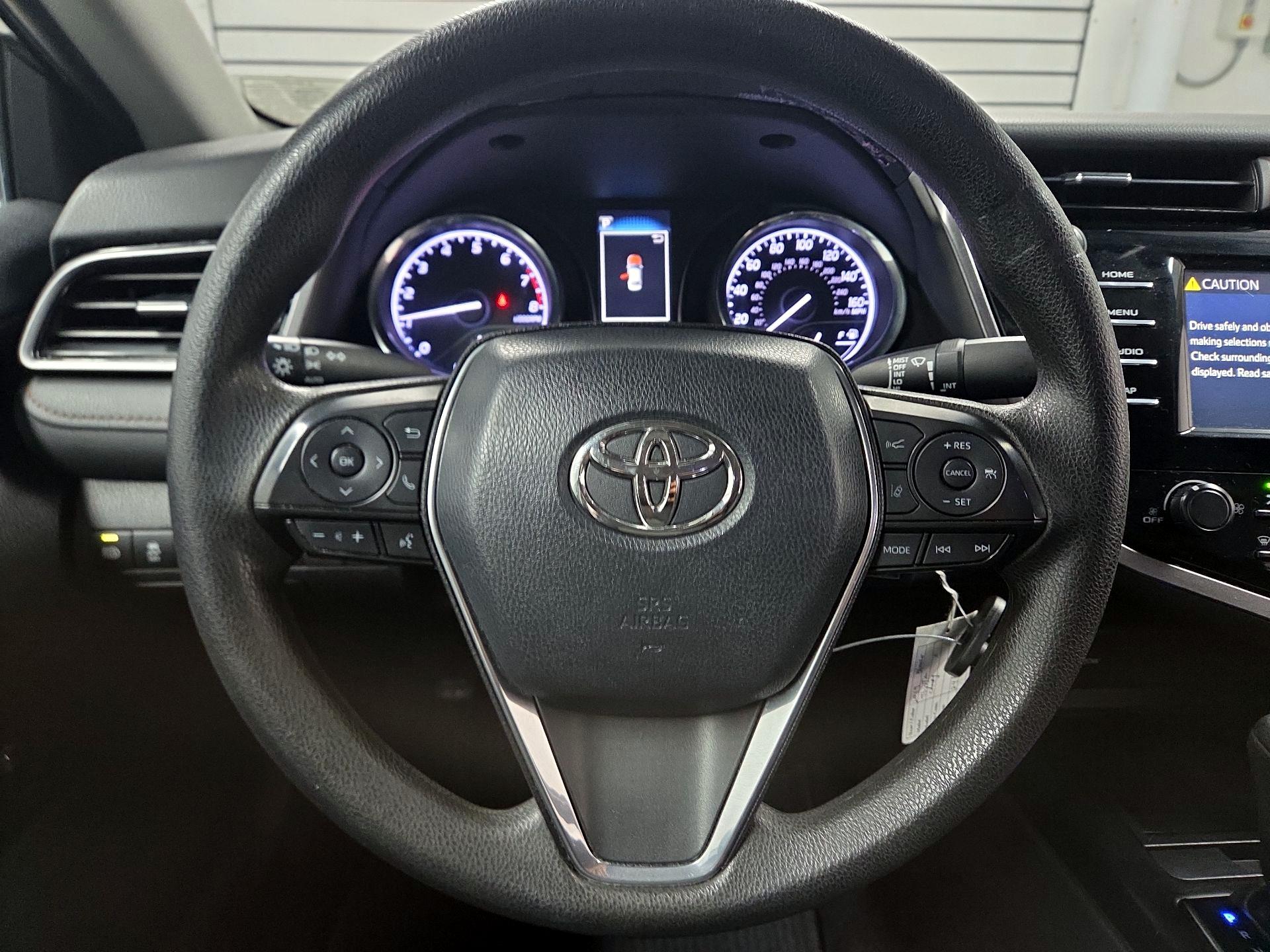Thumbnail: 2019 Toyota Camry - 10