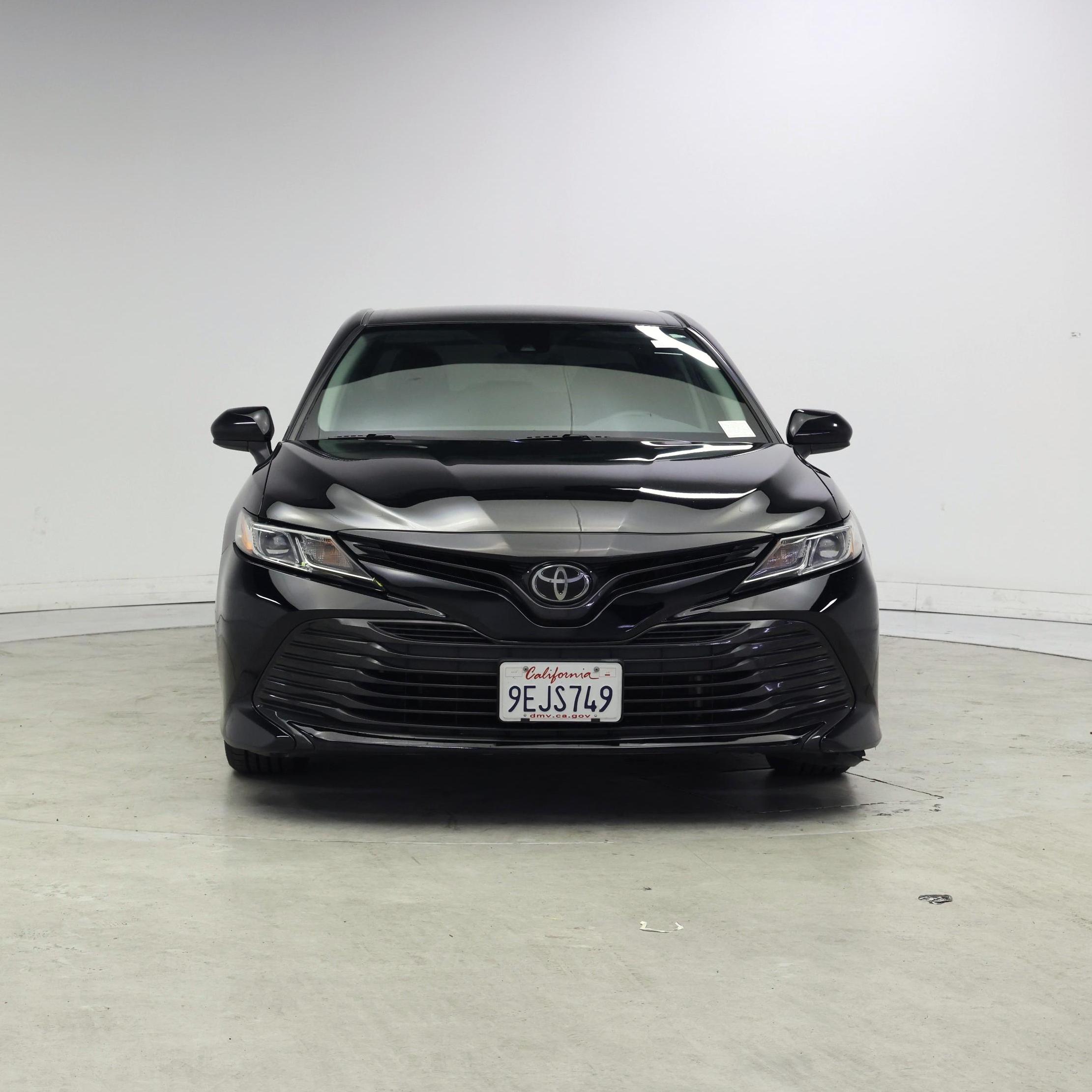 Thumbnail: 2019 Toyota Camry - 5