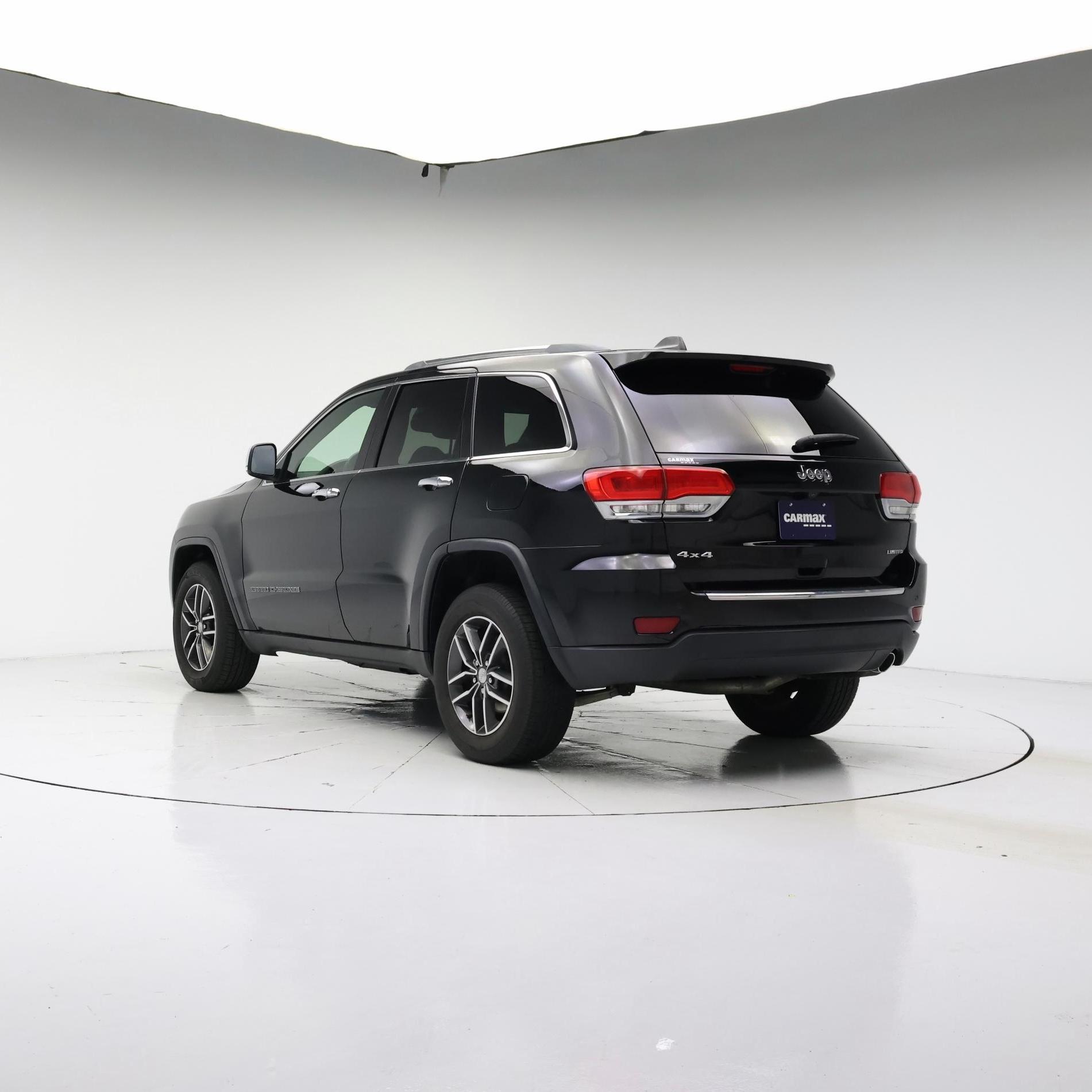 Thumbnail: 2018 Jeep Grand Cherokee - 2