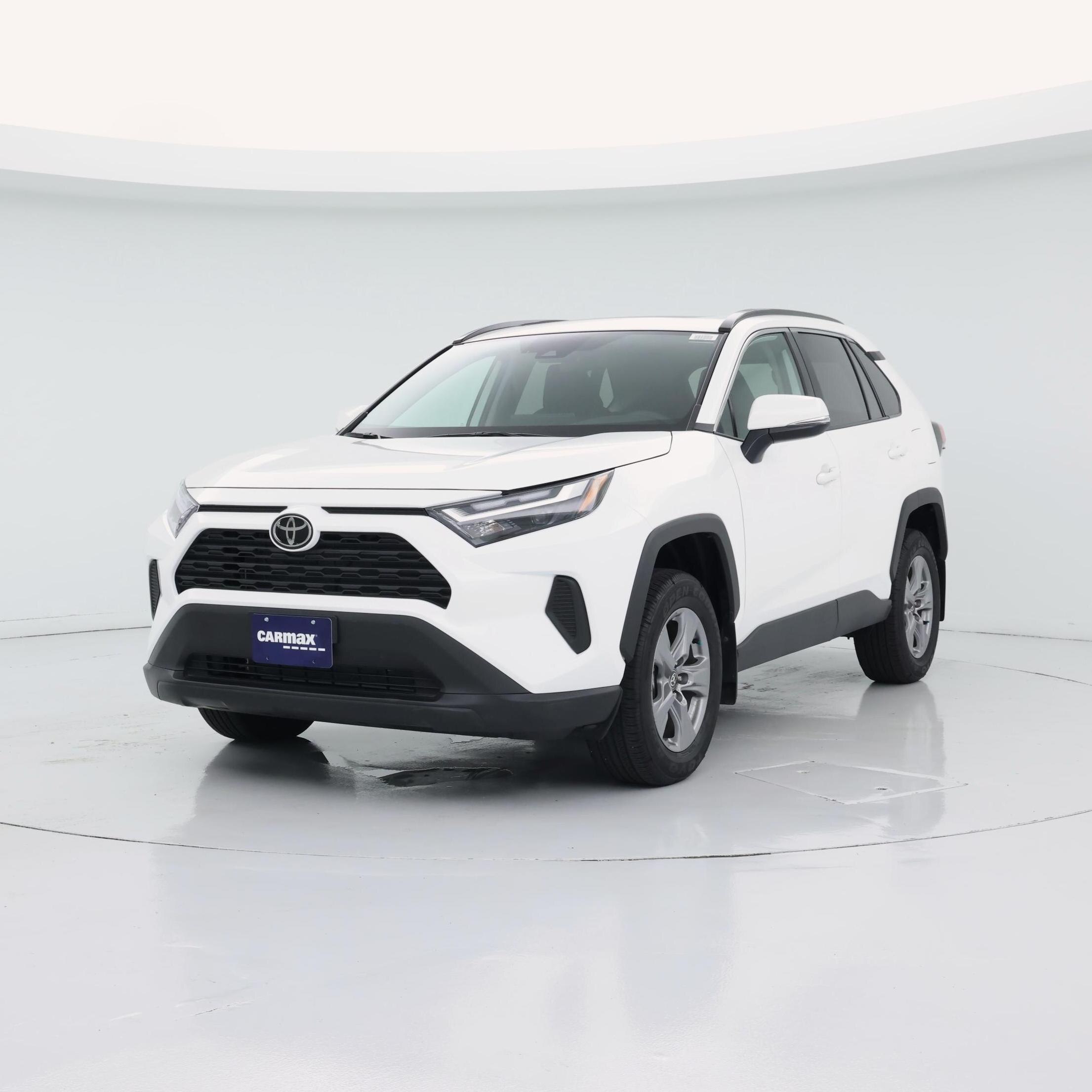 Thumbnail: 2024 Toyota RAV4 - 4