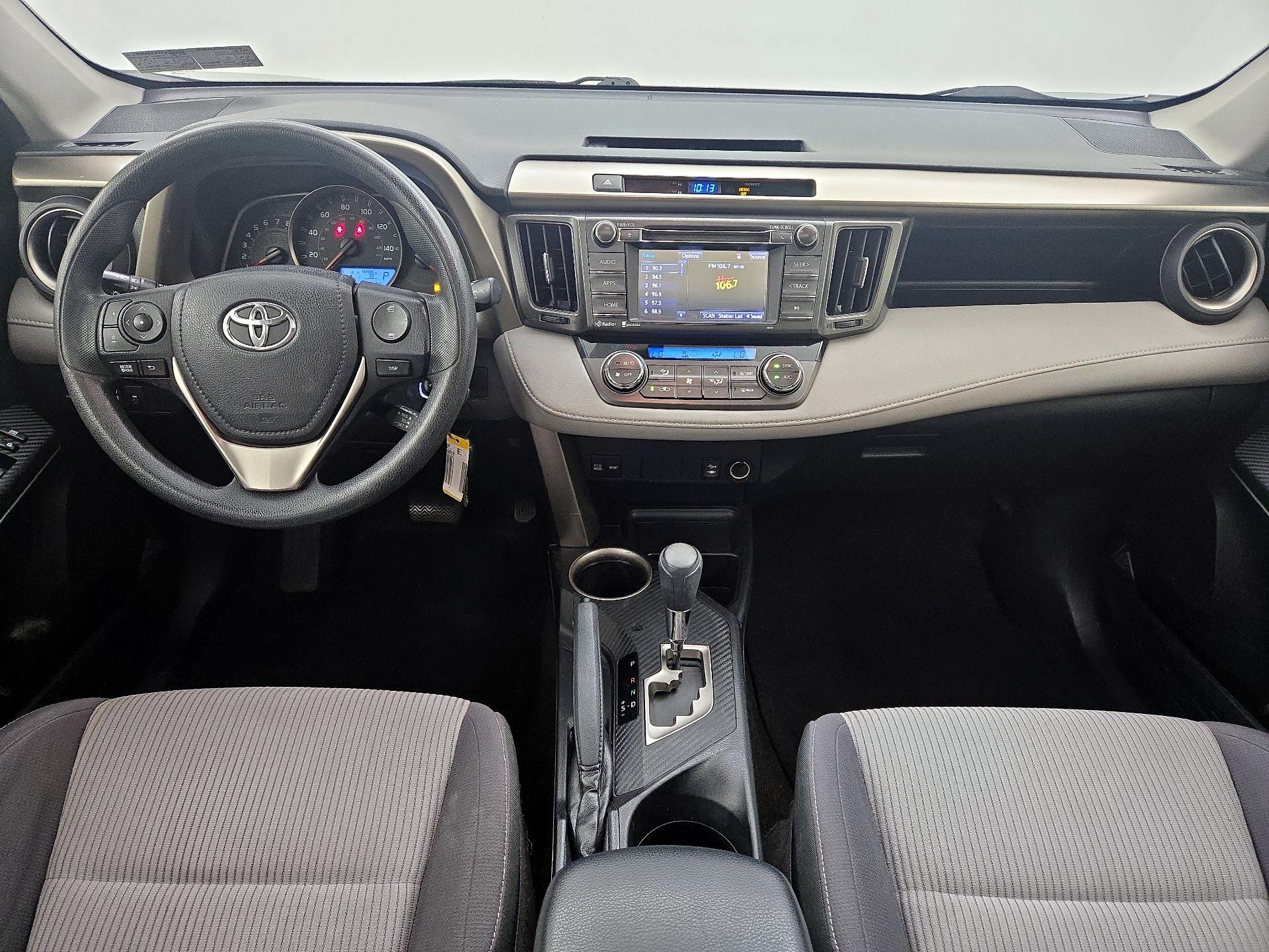 Thumbnail: 2015 Toyota RAV4 - 9