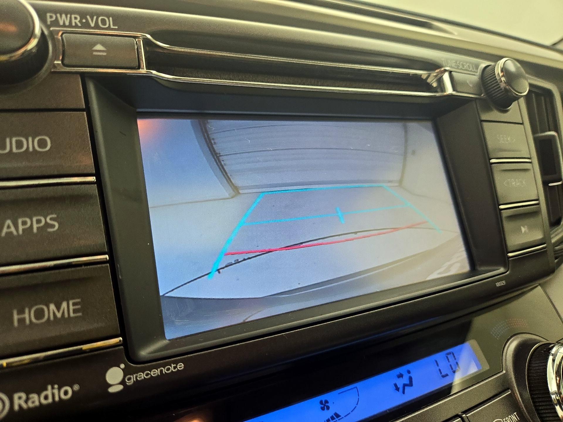 Thumbnail: 2015 Toyota RAV4 - 14