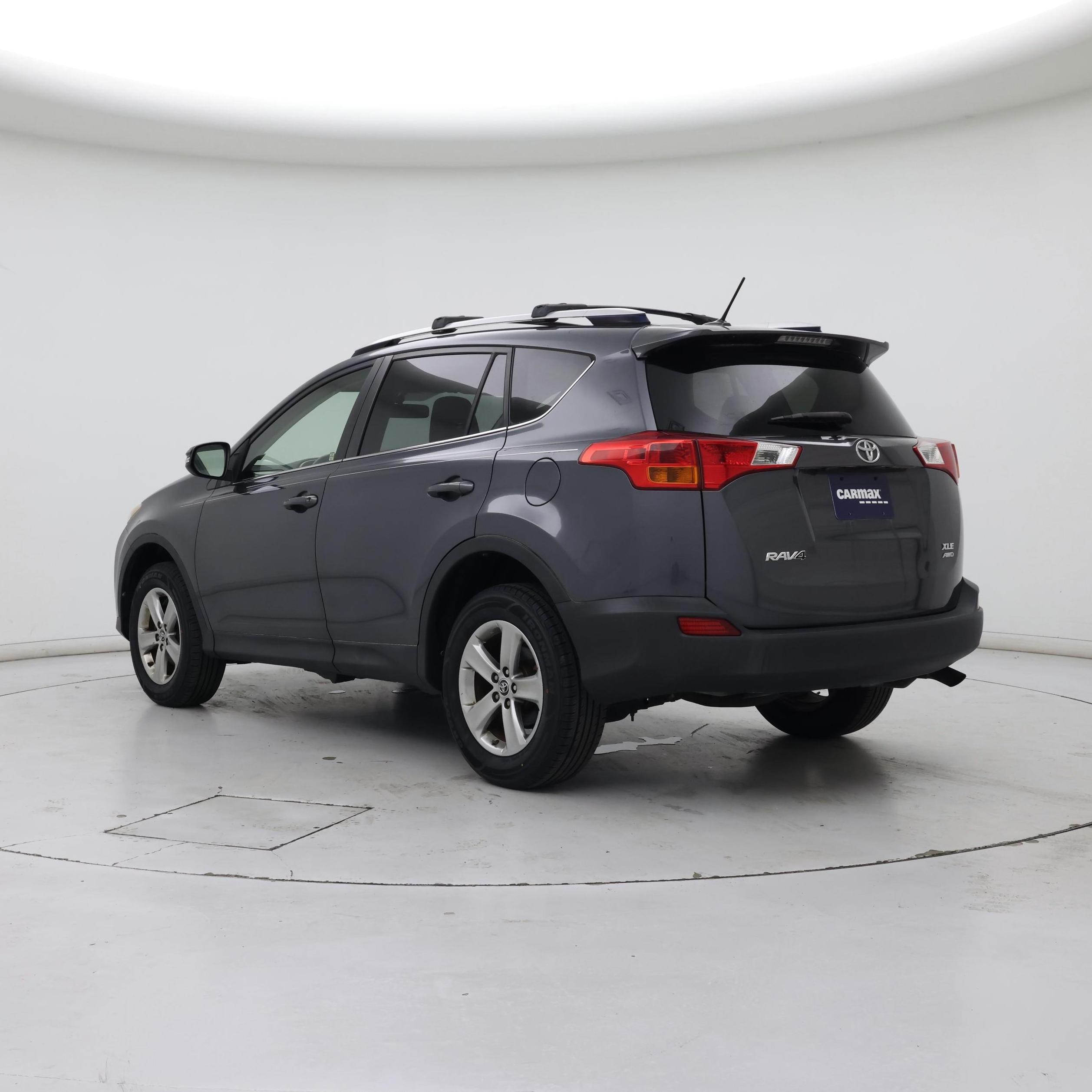Thumbnail: 2015 Toyota RAV4 - 2