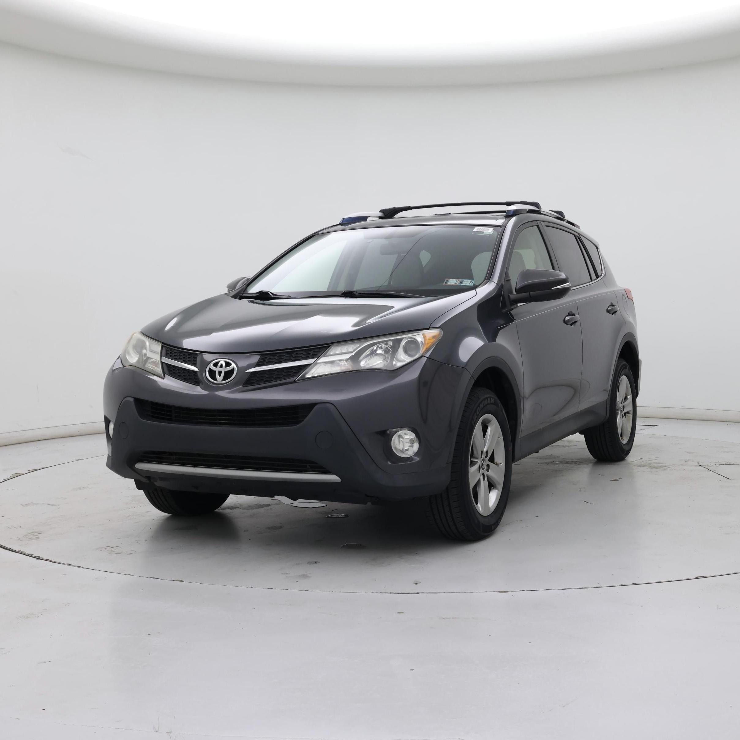Thumbnail: 2015 Toyota RAV4 - 4