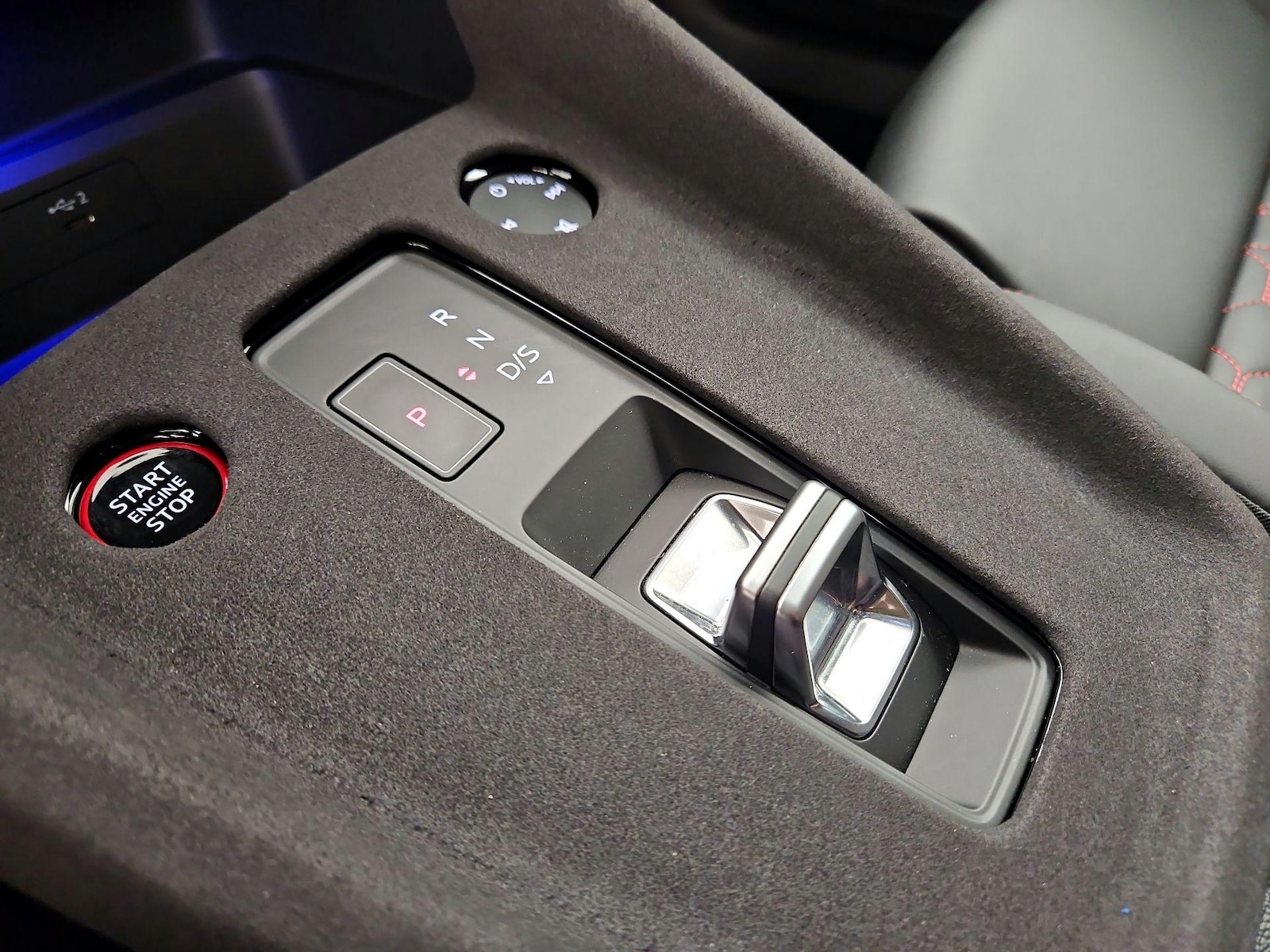 2024 Audi RS 3 Base - Photo 19