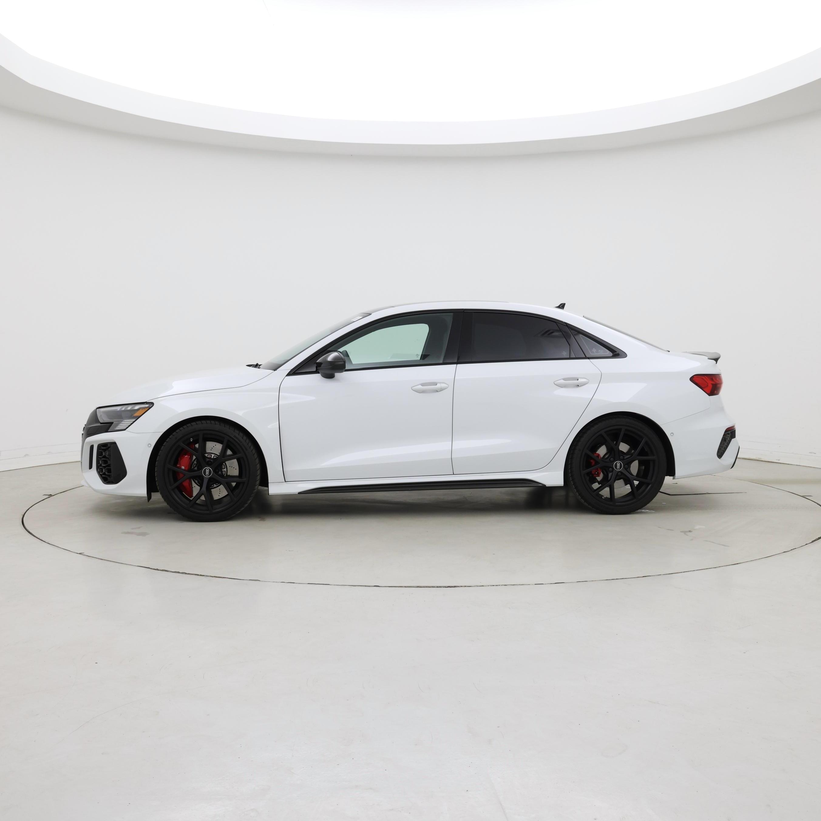 Thumbnail: 2024 Audi RS 3 - 3