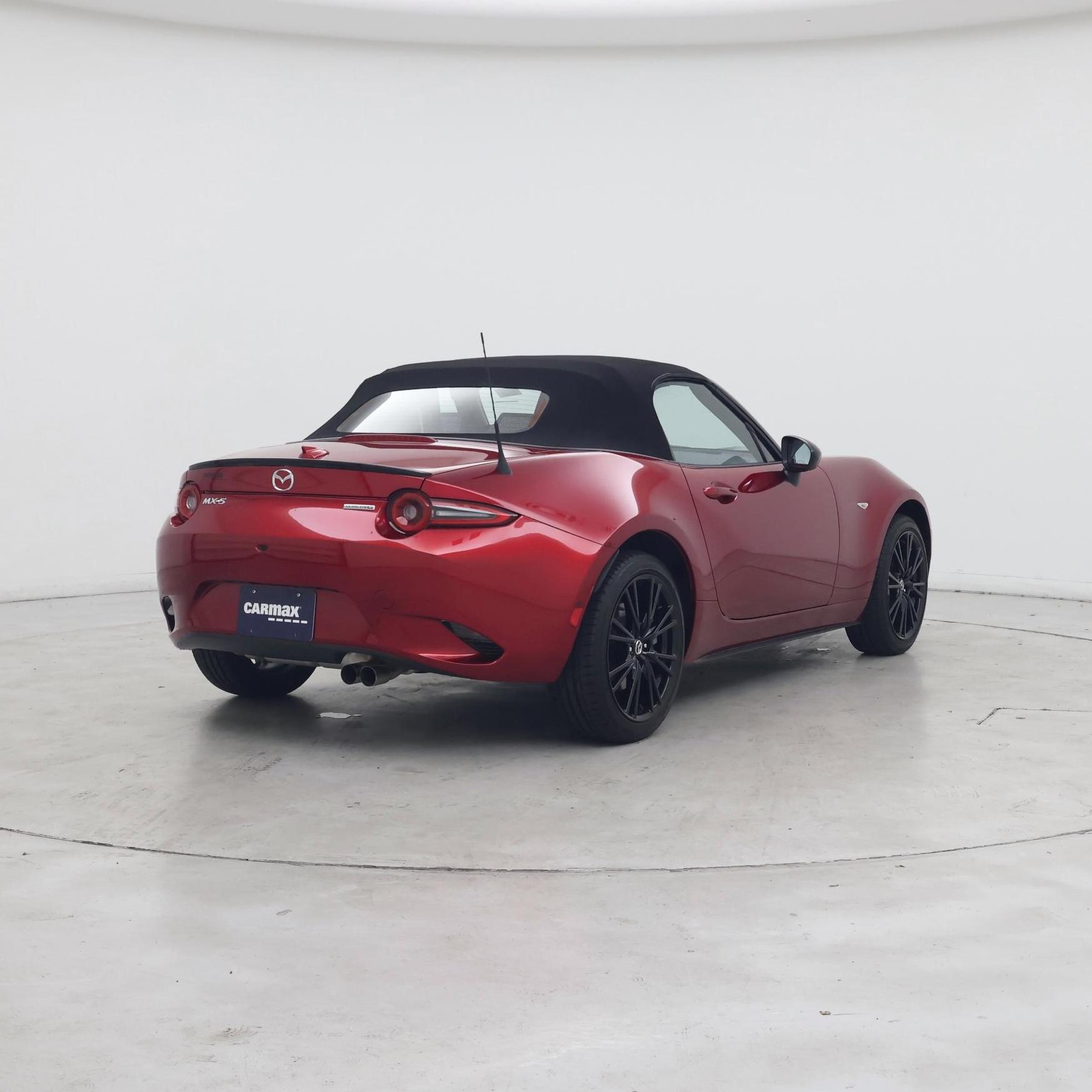 Thumbnail: 2026 Mazda MX-5 Miata - 8