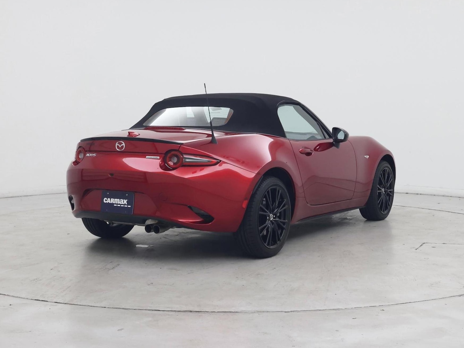 2026 Mazda MX-5 Miata Club - Photo 9