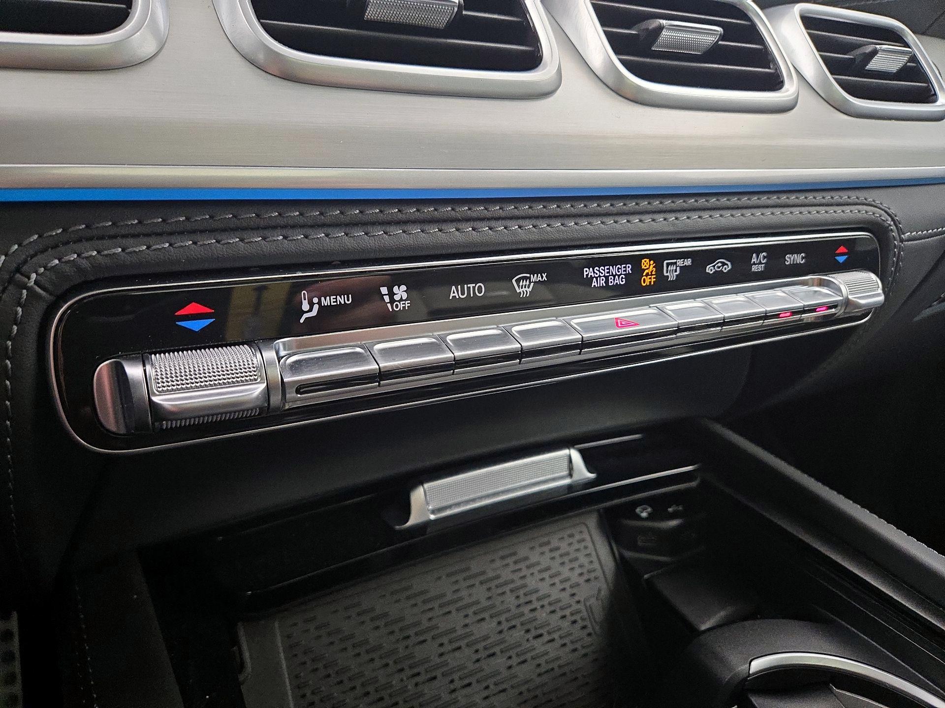 Thumbnail: 2023 Mercedes-Benz GL-Class - 17