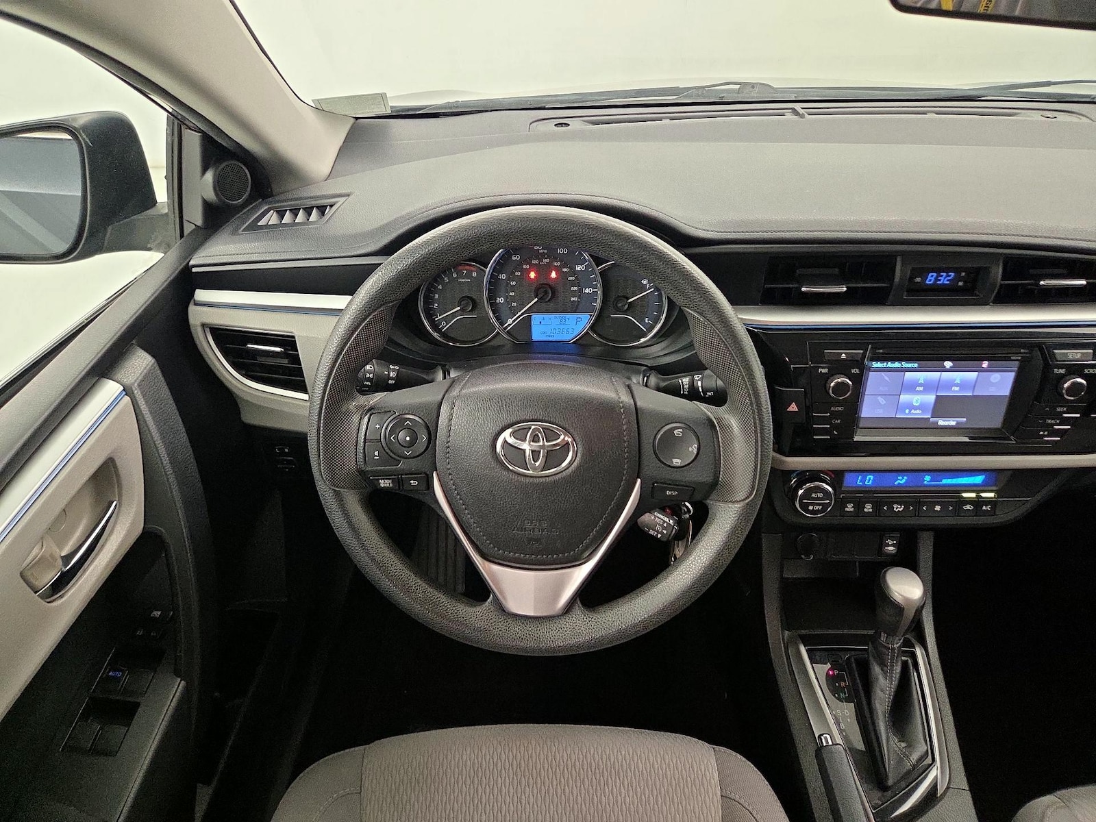 2015 Toyota Corolla LE Eco Plus - Photo 11