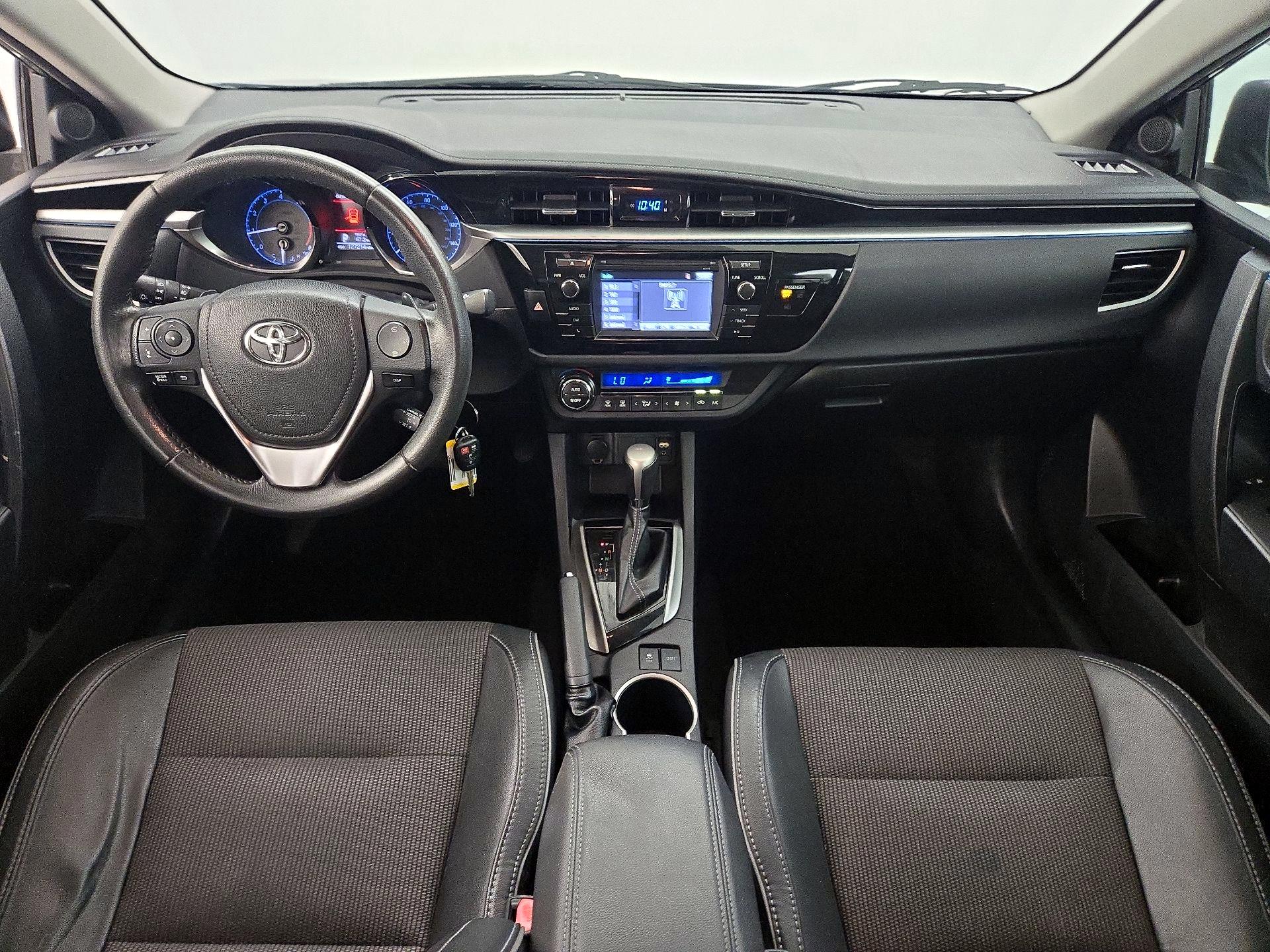 Thumbnail: 2014 Toyota Corolla - 9
