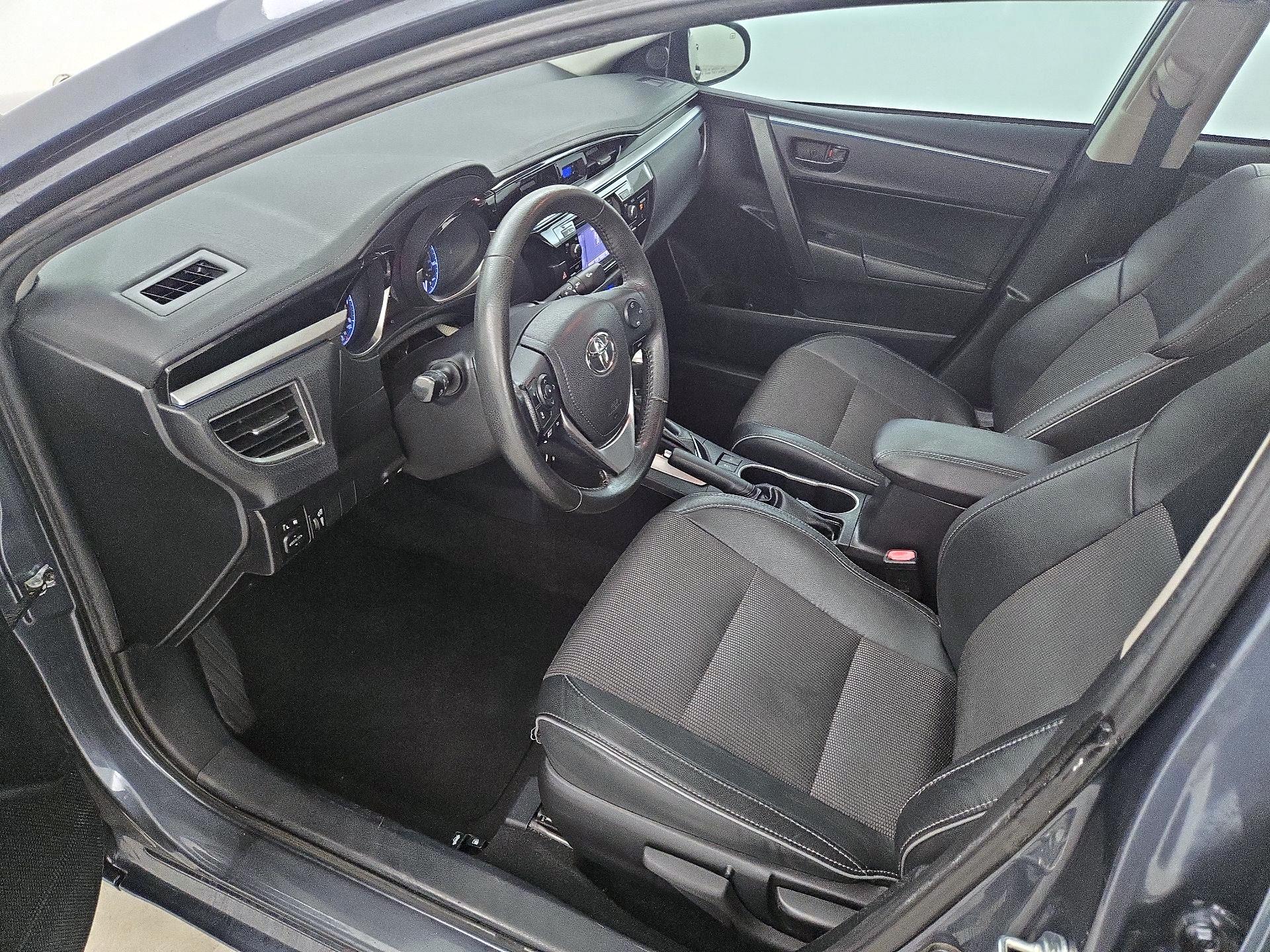 Thumbnail: 2014 Toyota Corolla - 11