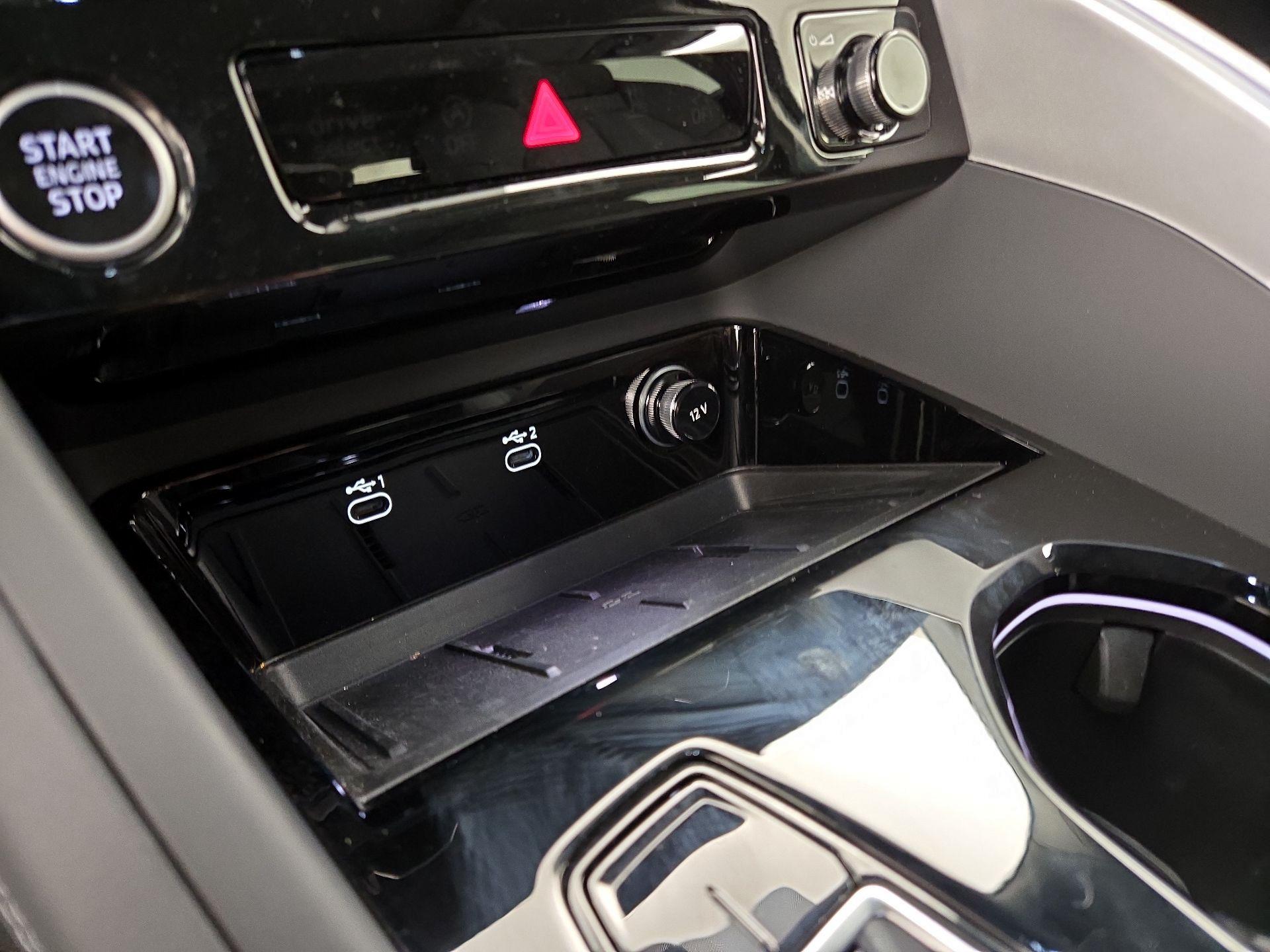 Thumbnail: 2025 Audi Q5 - 19