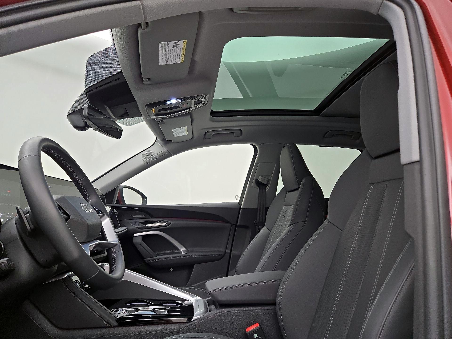 Thumbnail: 2025 Audi Q5 - 20