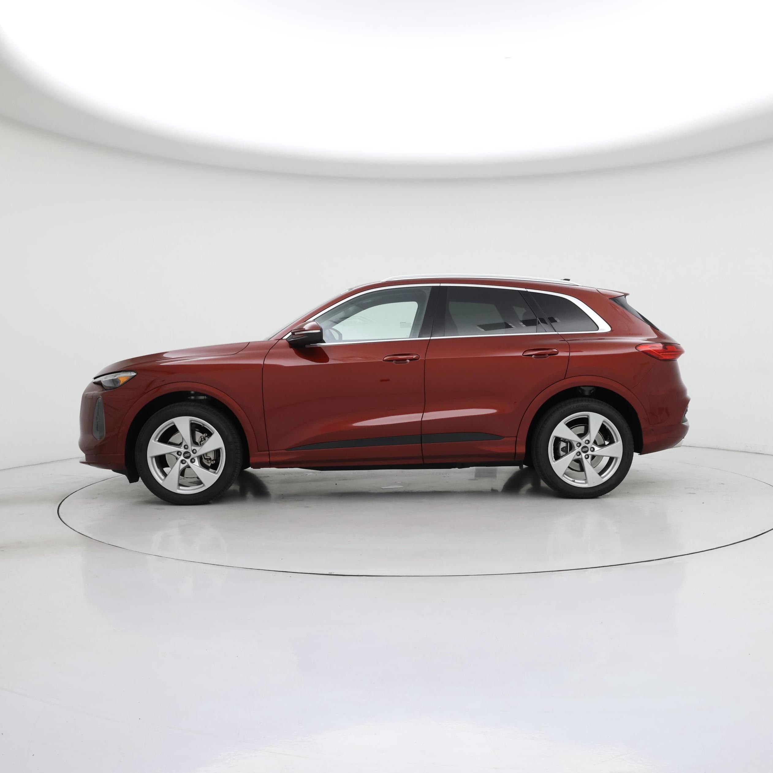 Thumbnail: 2025 Audi Q5 - 3