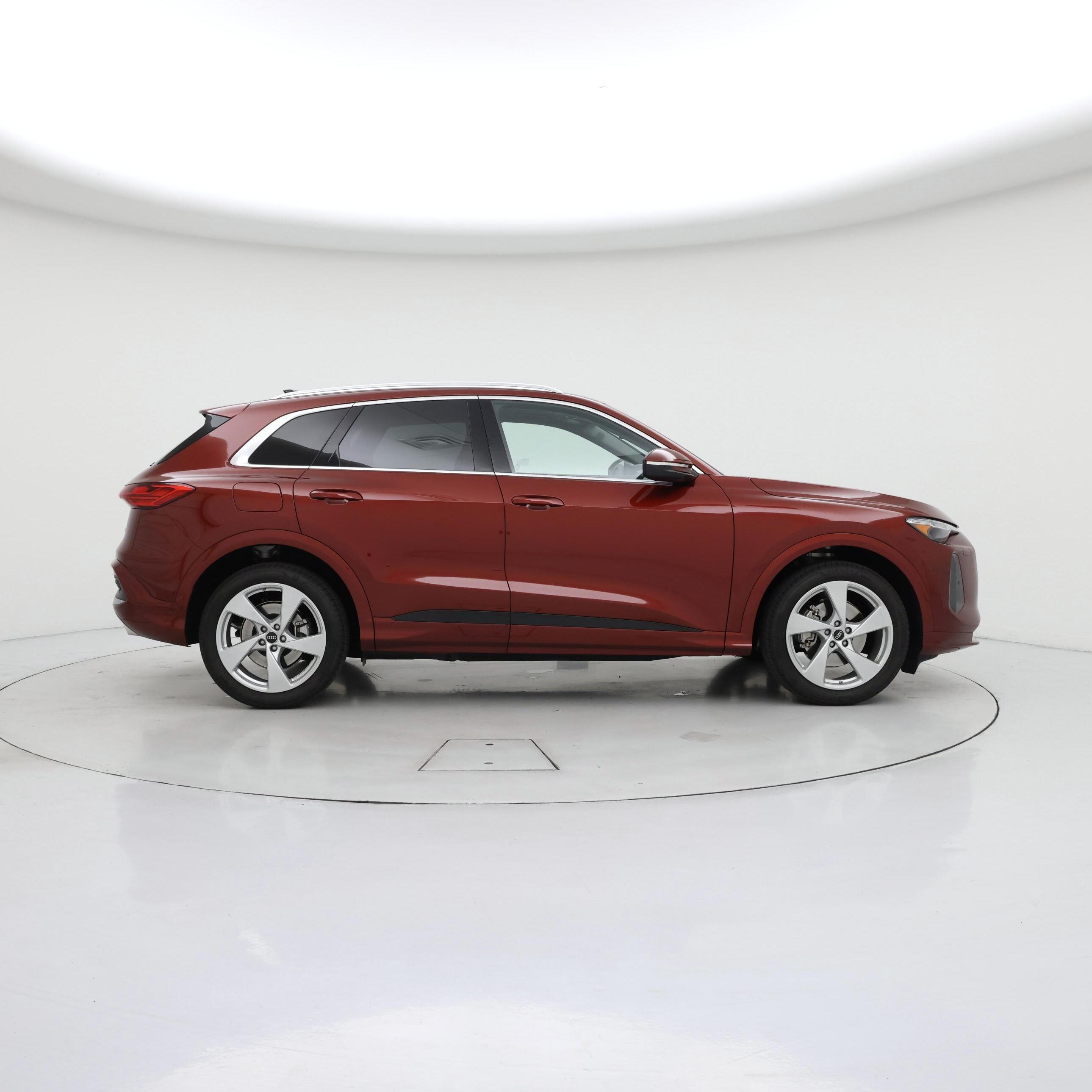 Thumbnail: 2025 Audi Q5 - 7