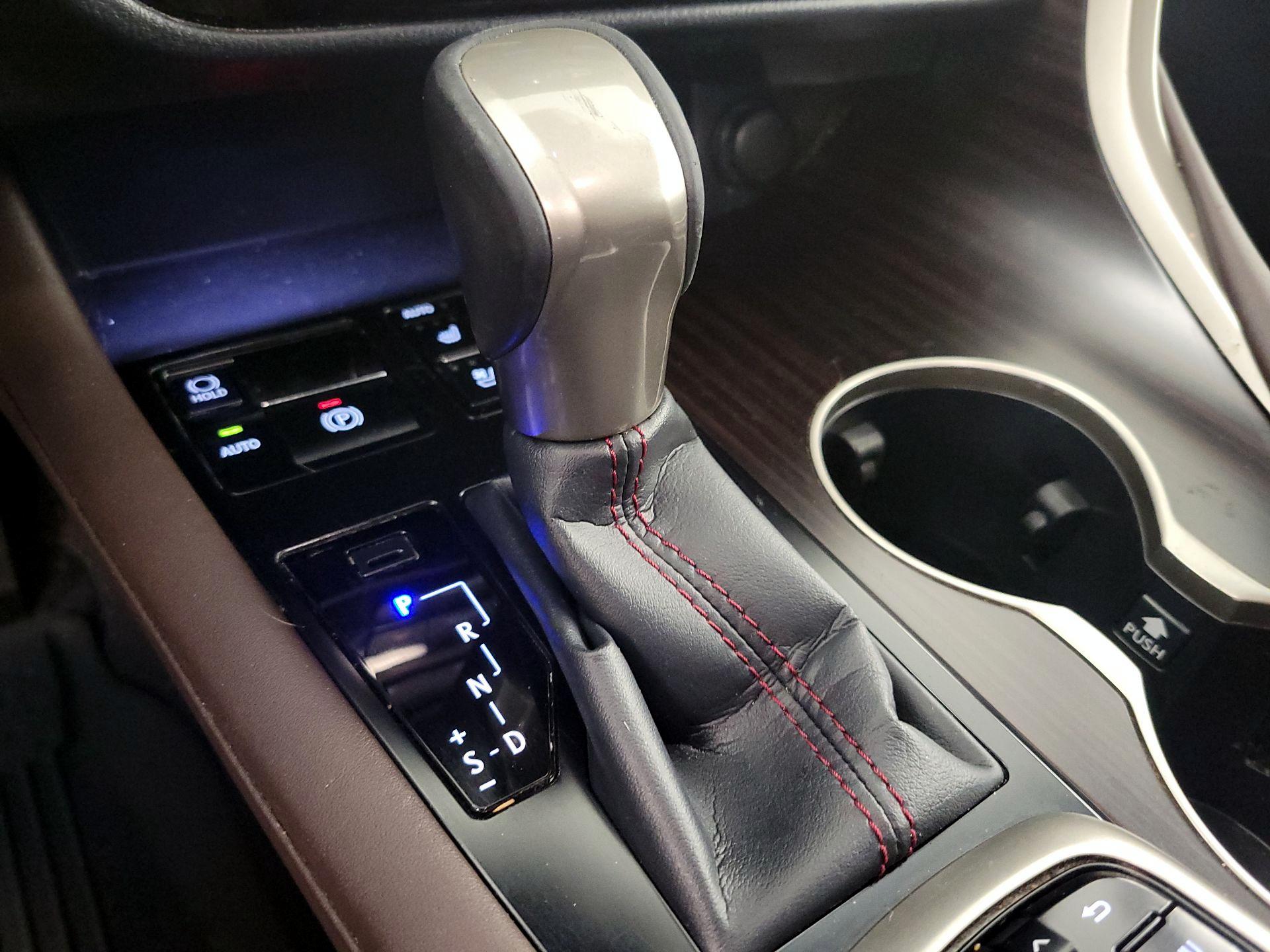 Thumbnail: 2019 Lexus RX - 18