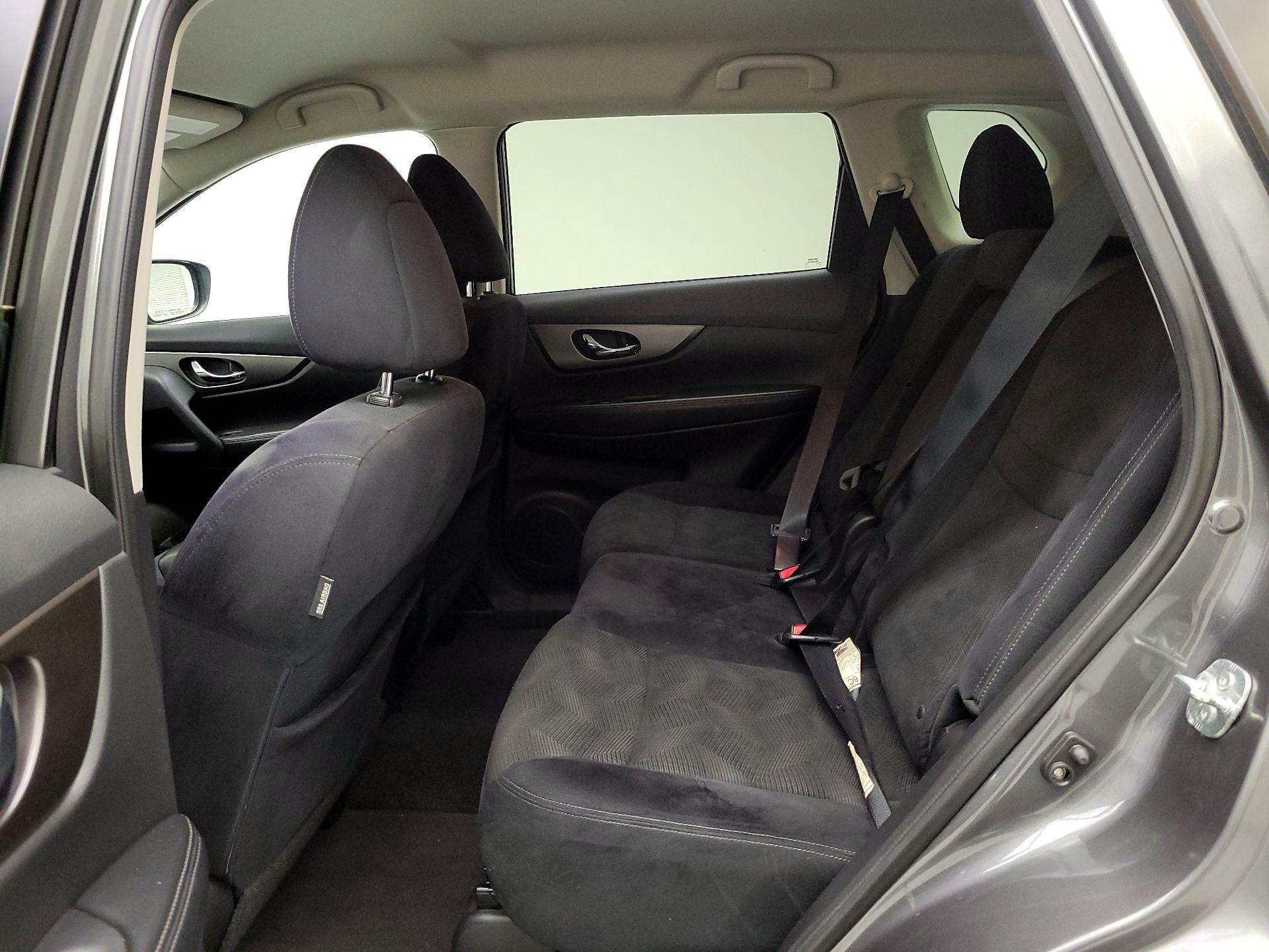 Thumbnail: 2014 Nissan Rogue - 19