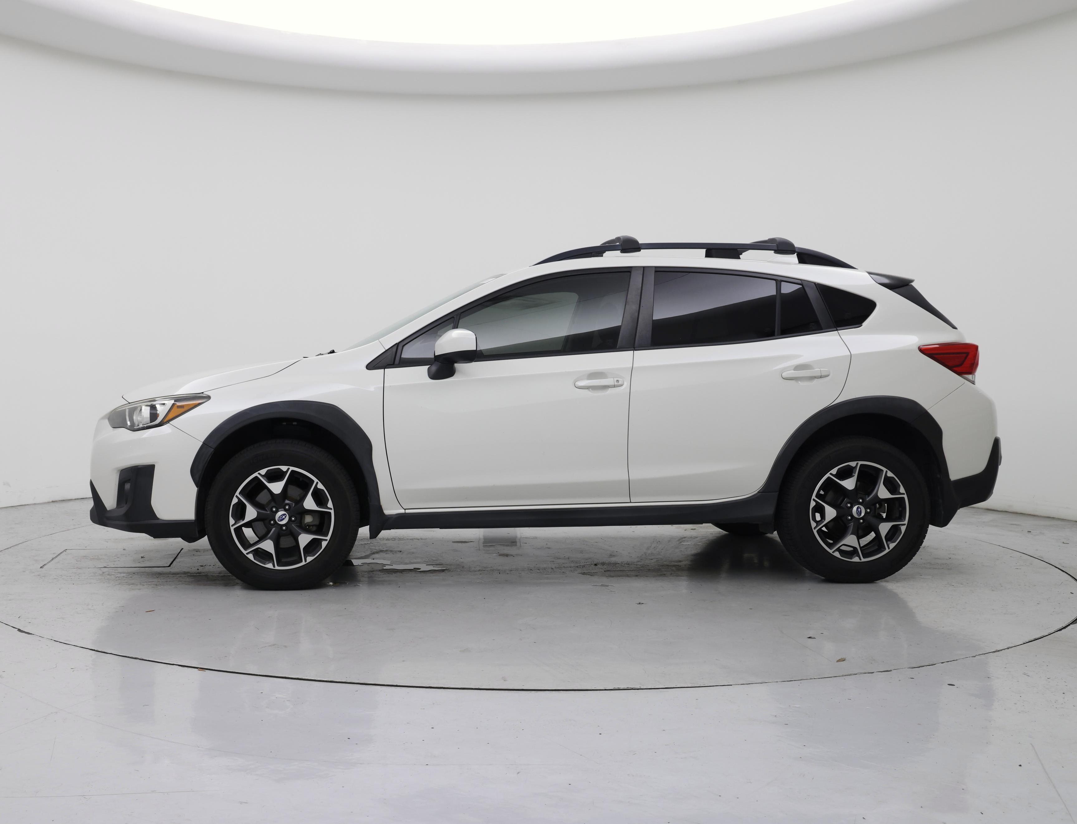 Thumbnail: 2018 Subaru Crosstrek - 3