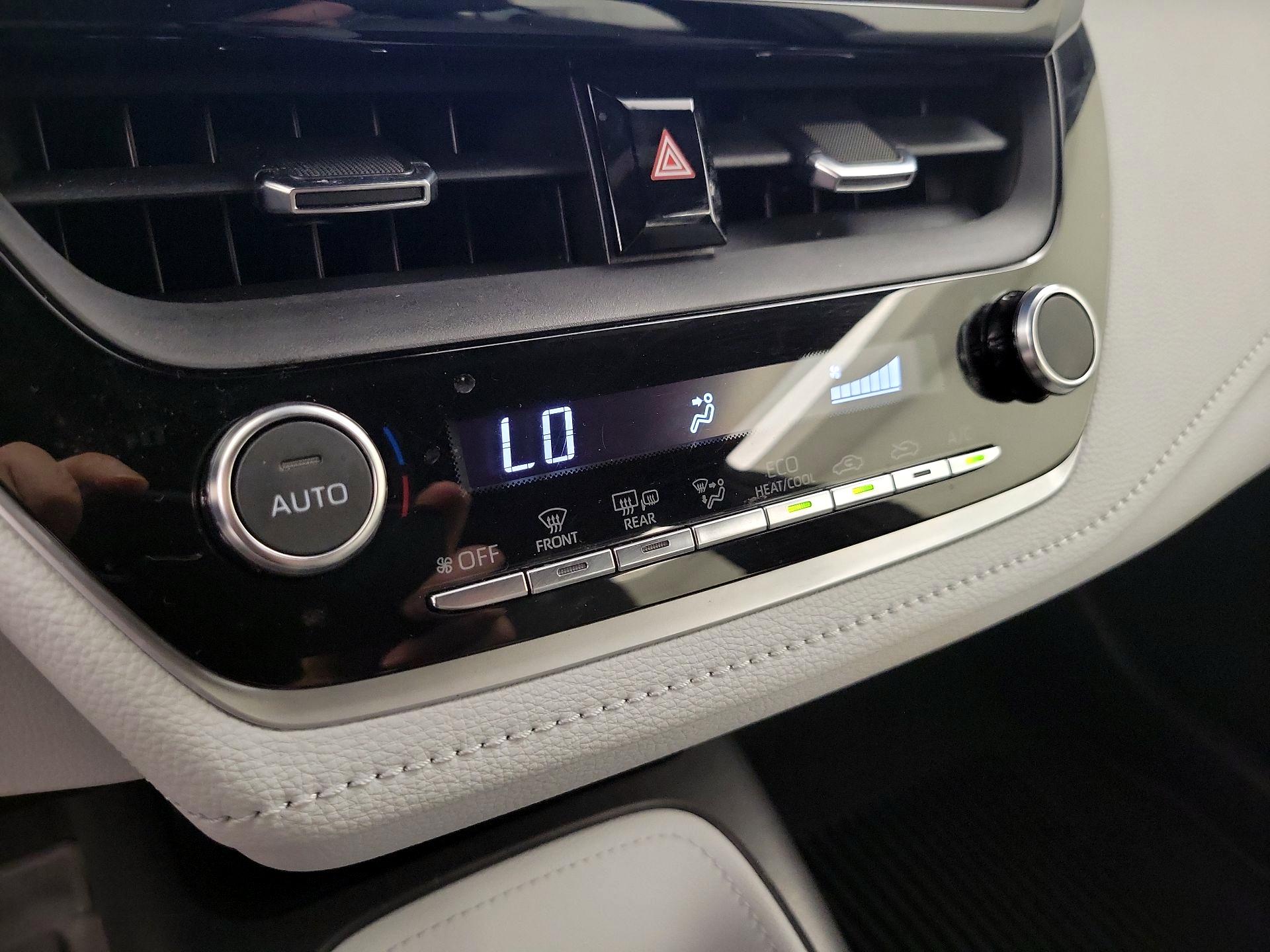 Thumbnail: 2024 Toyota Corolla - 16