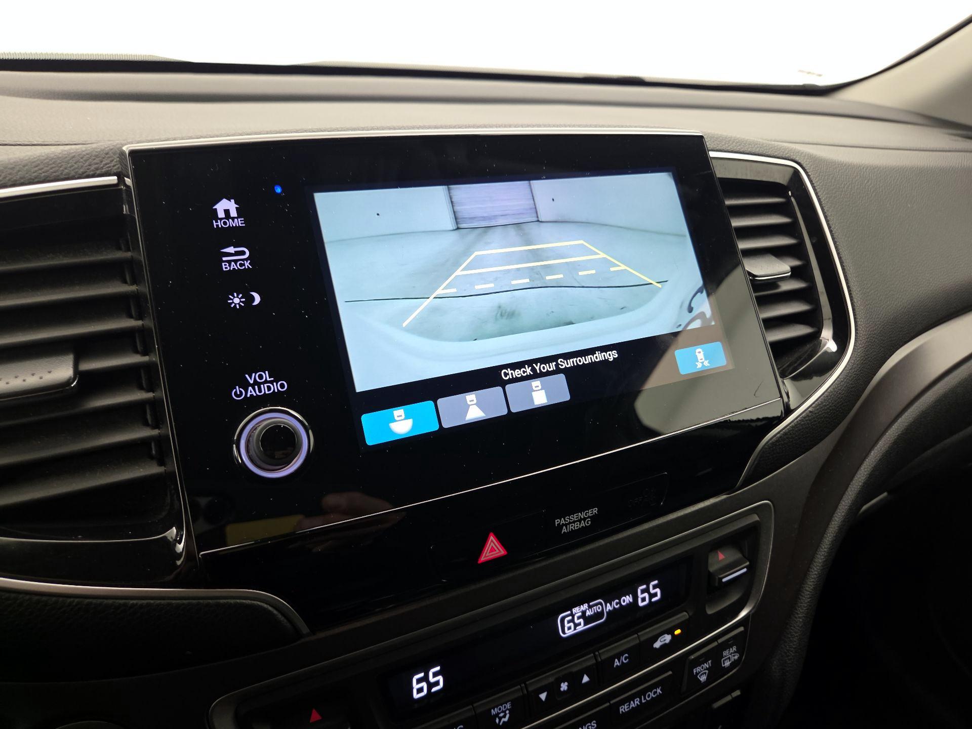 Thumbnail: 2020 Honda Pilot - 14