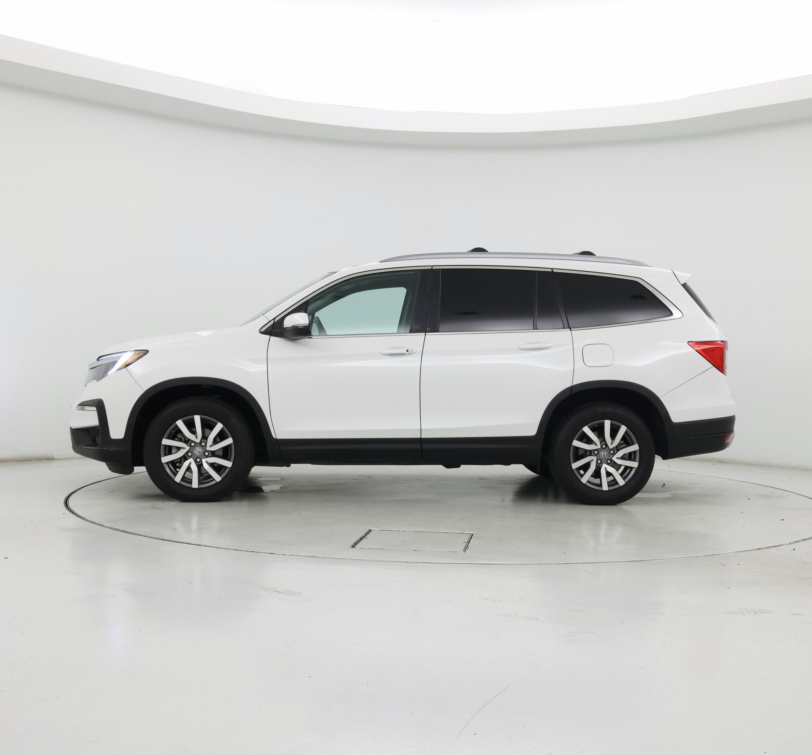 Thumbnail: 2020 Honda Pilot - 3
