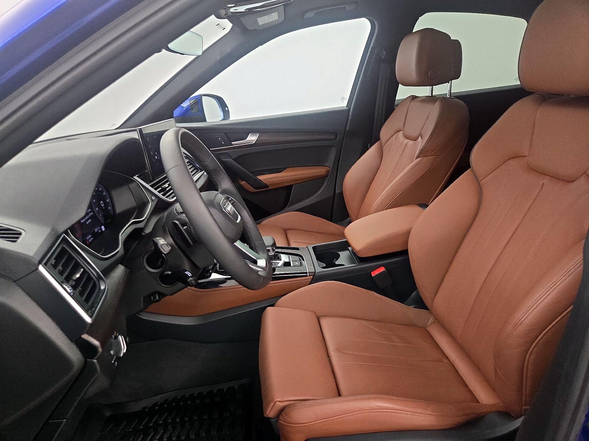 Thumbnail: 2024 Audi Q5 - 11