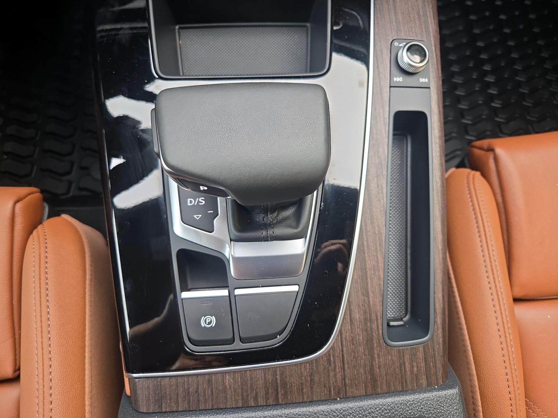 Thumbnail: 2024 Audi Q5 - 18