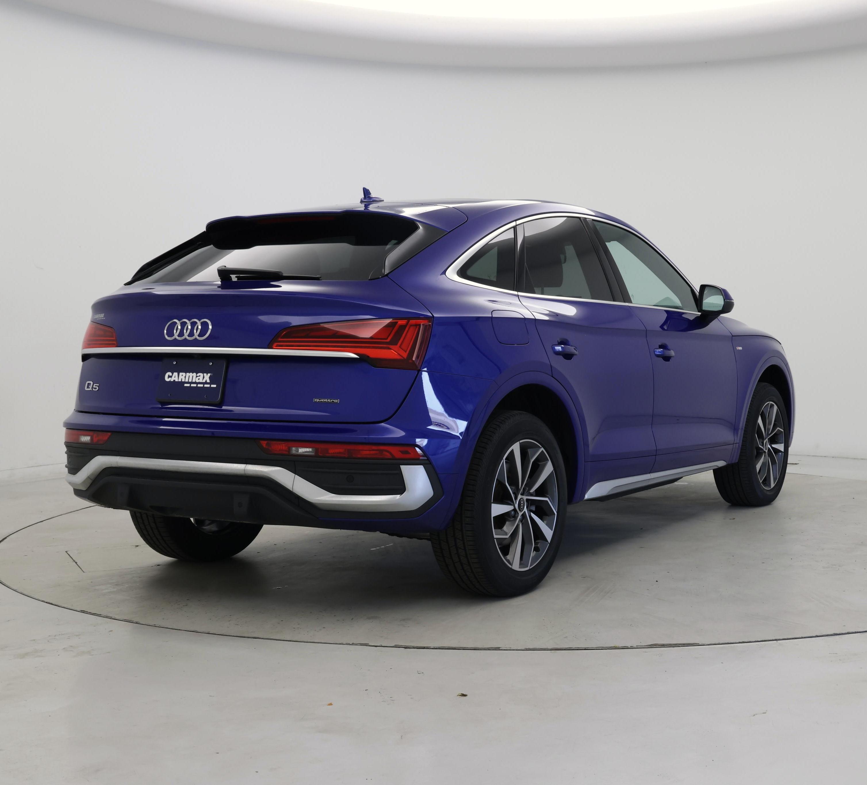 Thumbnail: 2024 Audi Q5 - 8