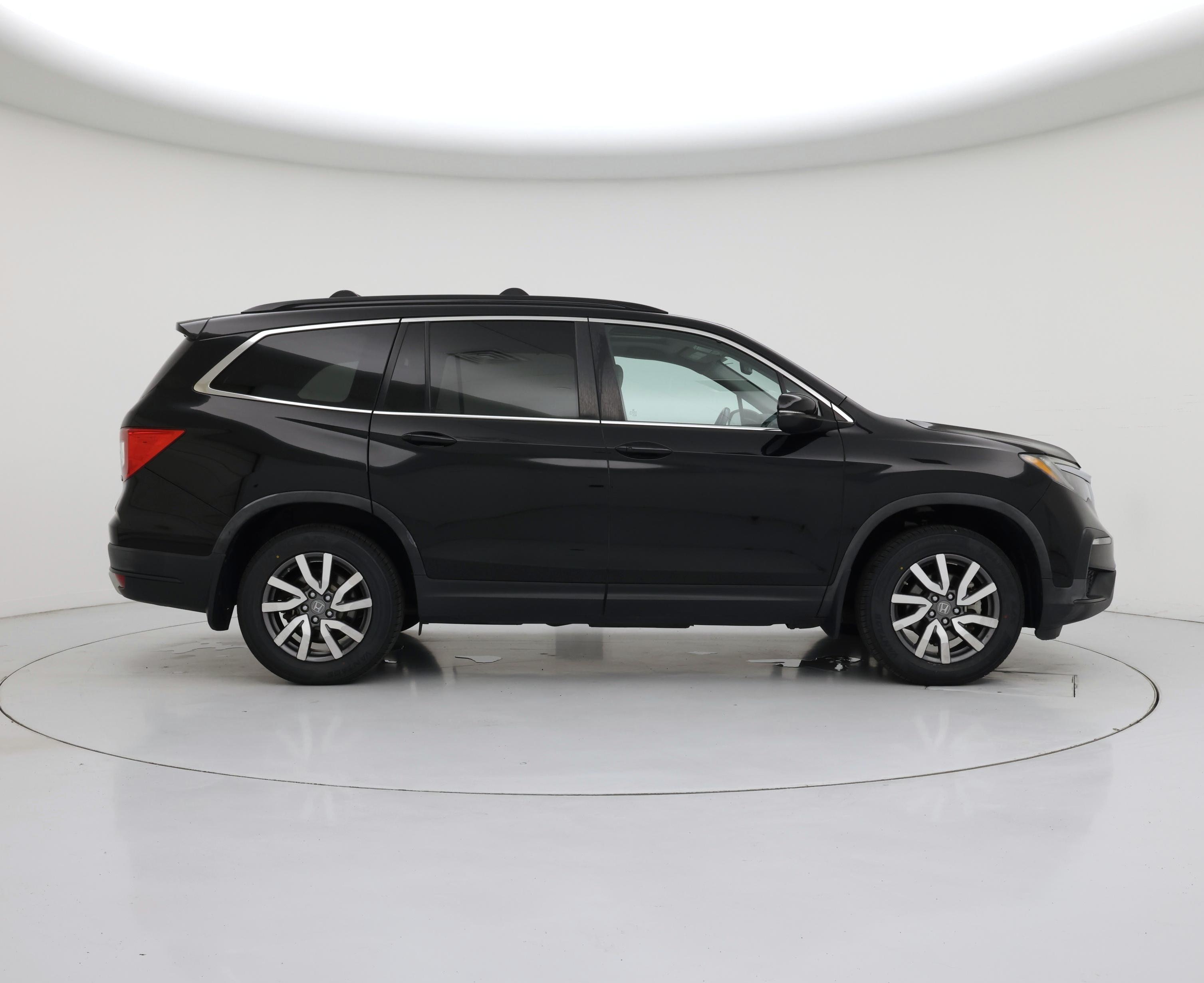 Thumbnail: 2019 Honda Pilot - 7
