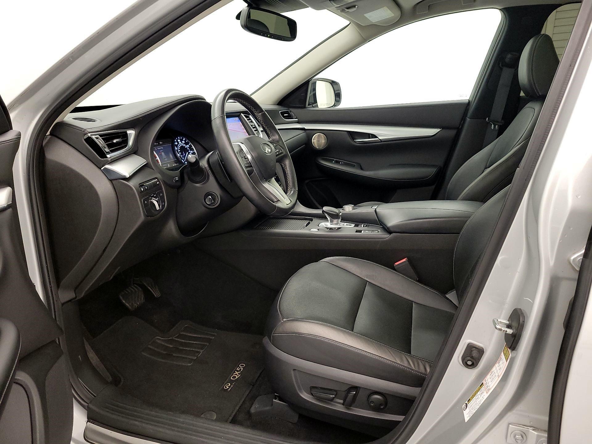 Thumbnail: 2019 INFINITI QX50 - 11